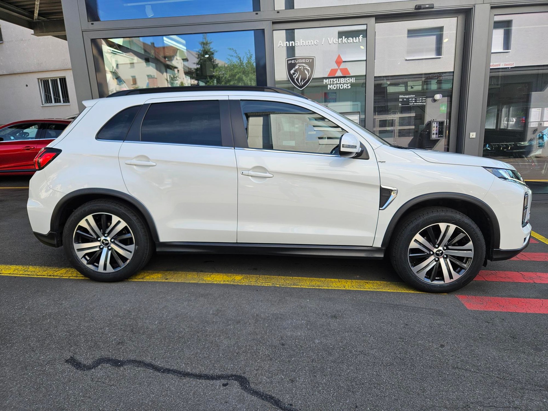 MITSUBISHI ASX 2.0 MIVEC Diamond Swiss 4x4-image-0