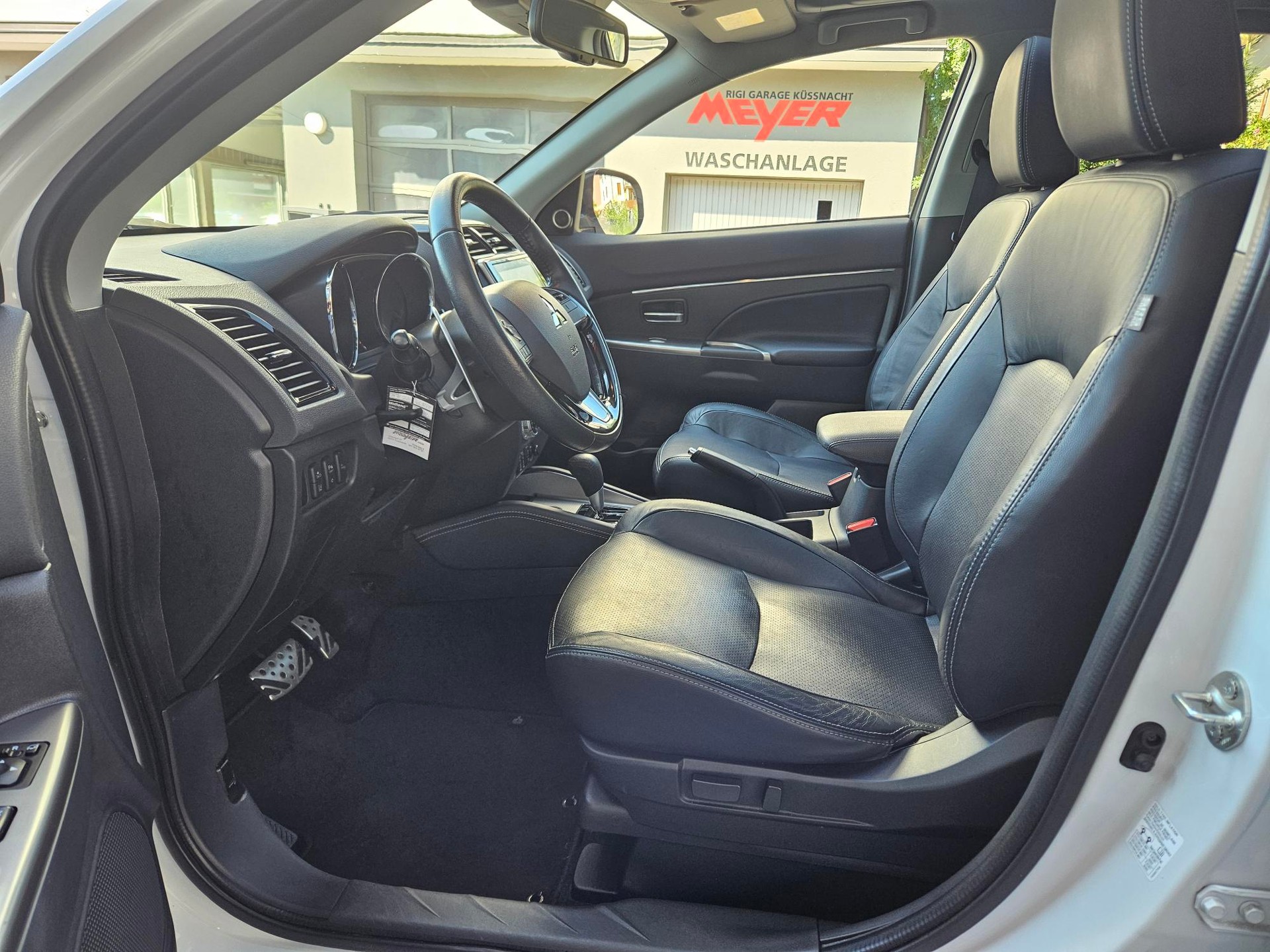 MITSUBISHI ASX 2.0 MIVEC Diamond Swiss 4x4-image-5