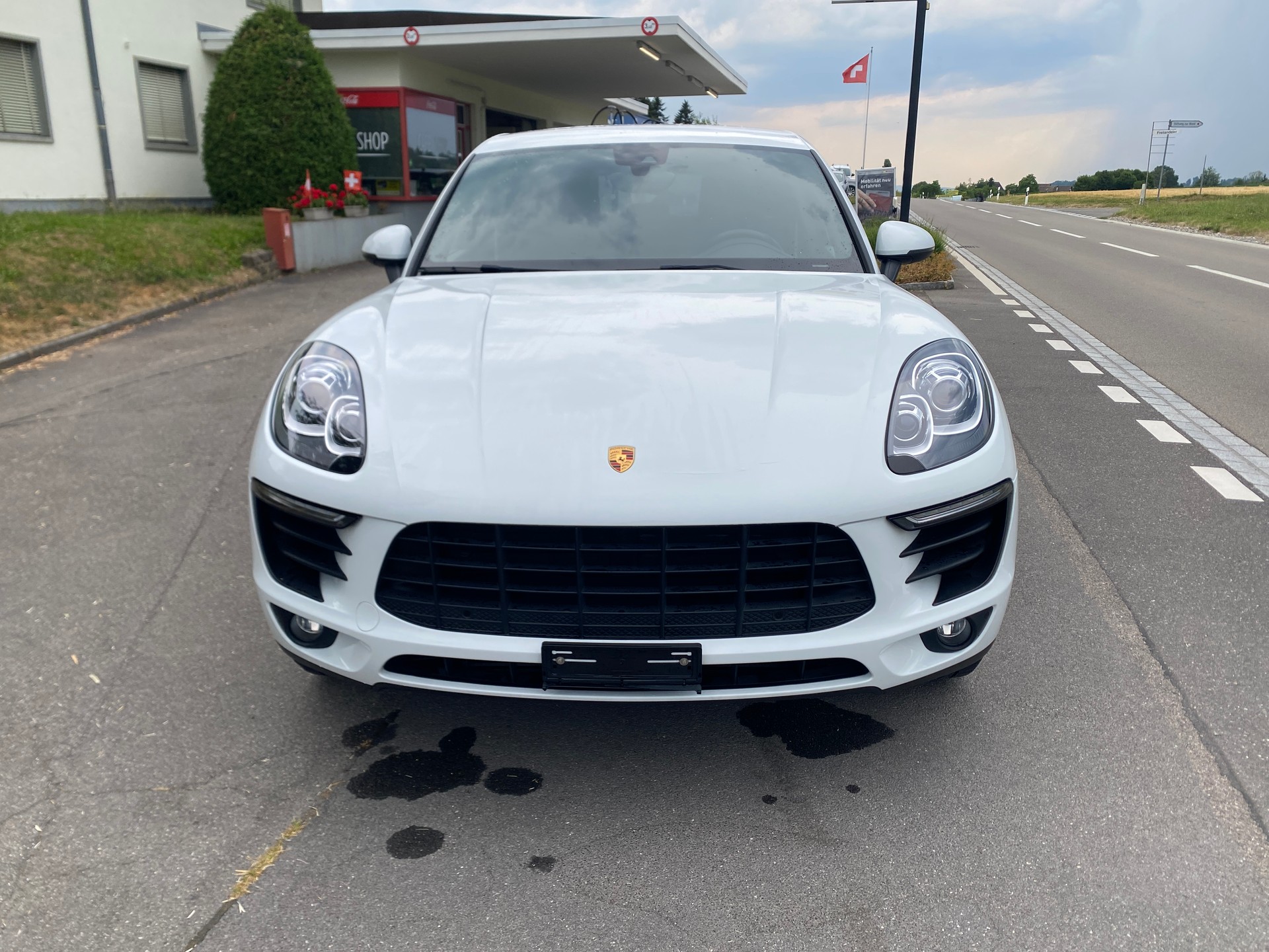 PORSCHE Macan PDK-image-2