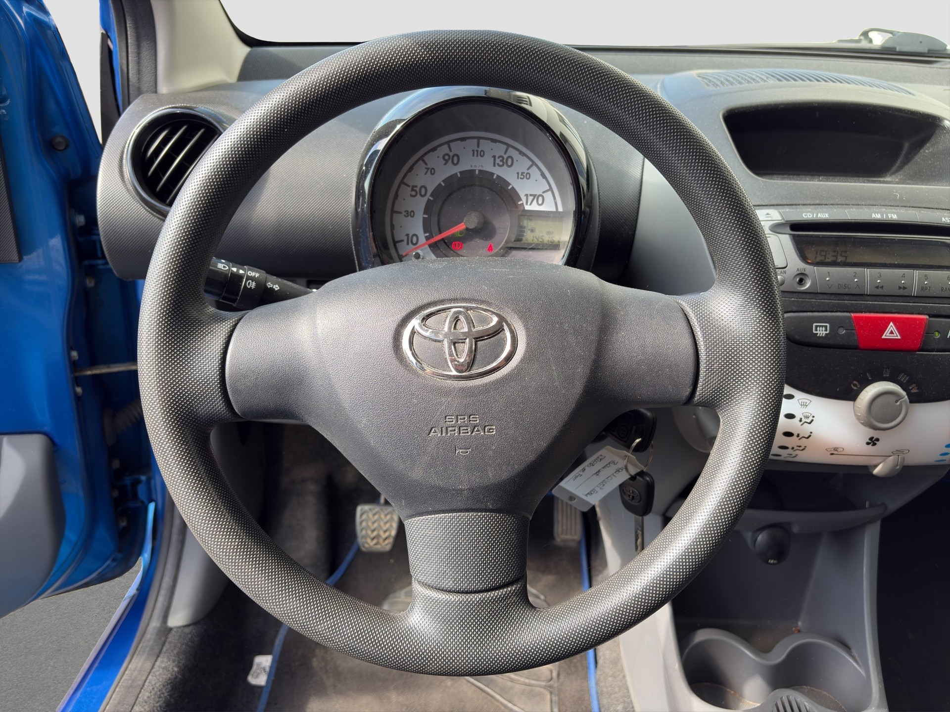 TOYOTA Aygo 1.0 Linea Luna-image-9