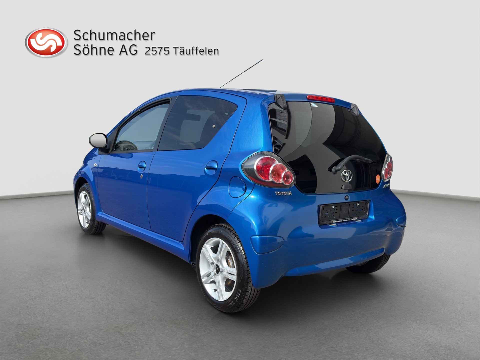 TOYOTA Aygo 1.0 Linea Luna-image-6