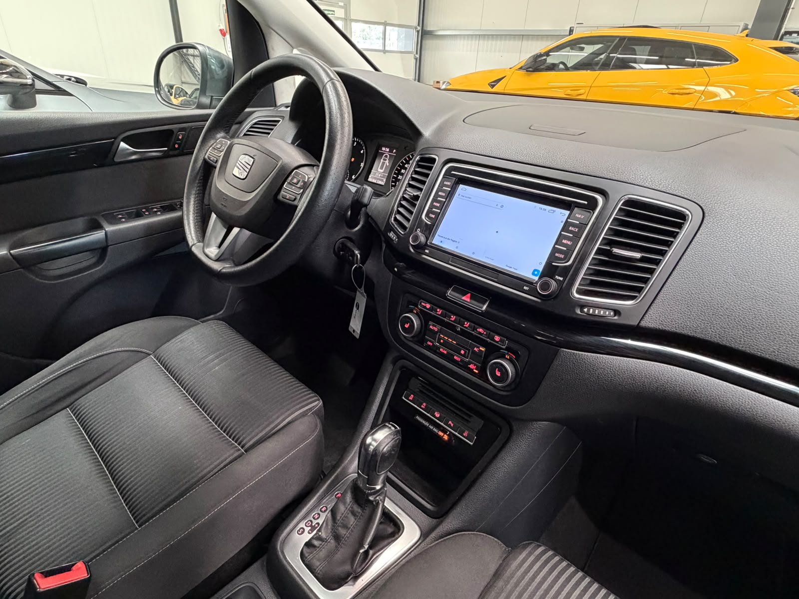 SEAT Alhambra 2.0 TDI Style Eco DSG-image-24