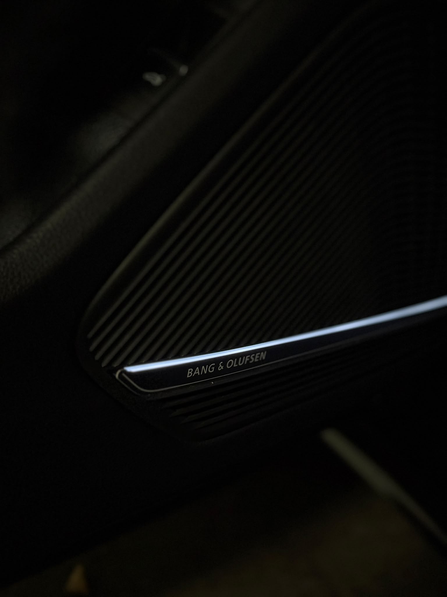 AUDI 2.0 40 TFSI S Line quattro S-Tronic-image-16