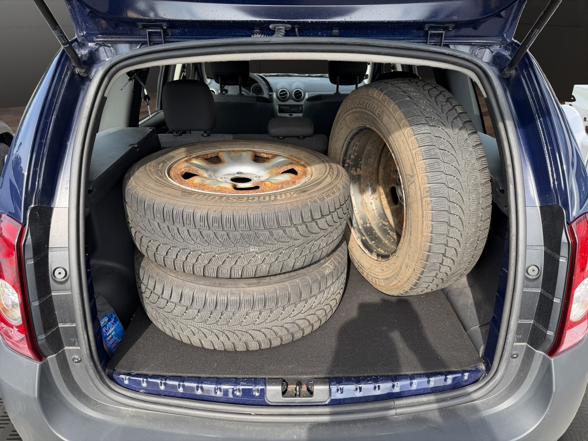 DACIA Duster 1.6 Ambiance 4x4-image-4