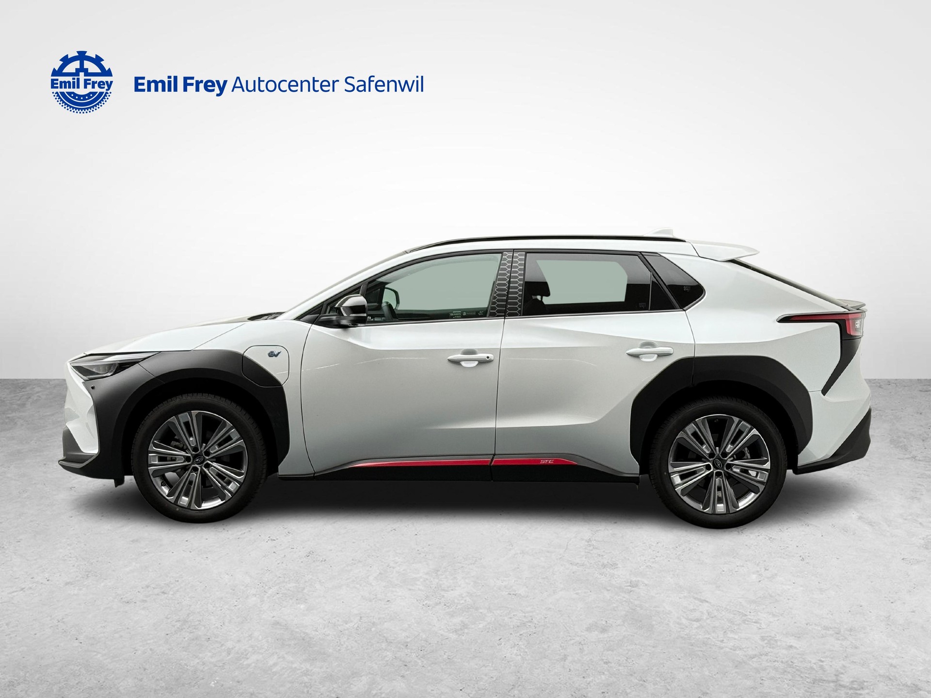 SUBARU Solterra eV Luxury AWD-showroom-element-1