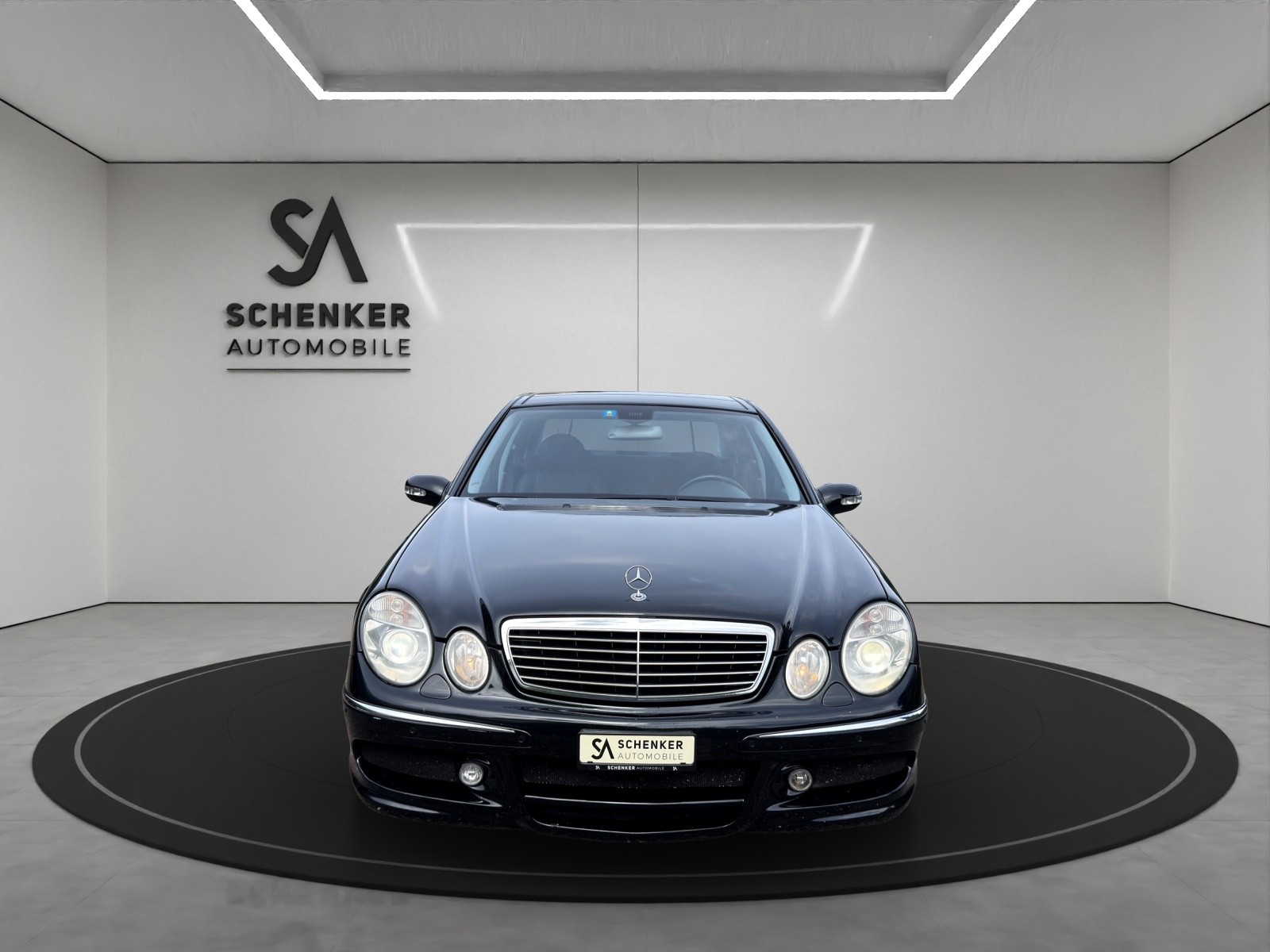 MERCEDES-BENZ E 320 Avantgarde Automatic FAB Design-image-7