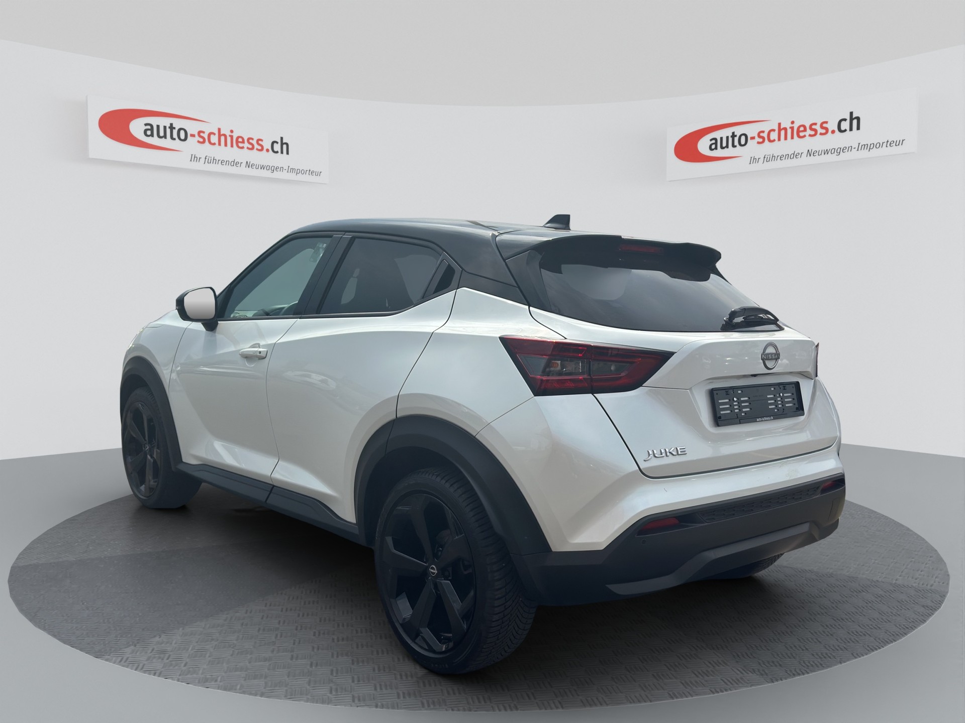 NISSAN Juke 1.0 DIG-T Tekna DCT-image-2