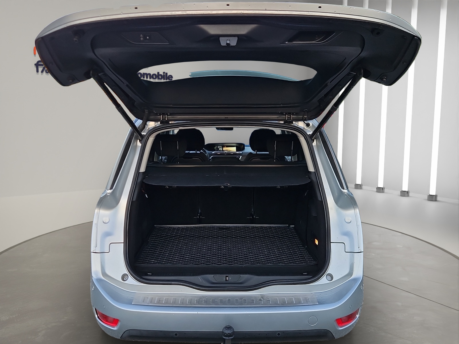 CITROEN Grand C4 Picasso 2.0 BlueHDi Exclusive Automatic-image-15