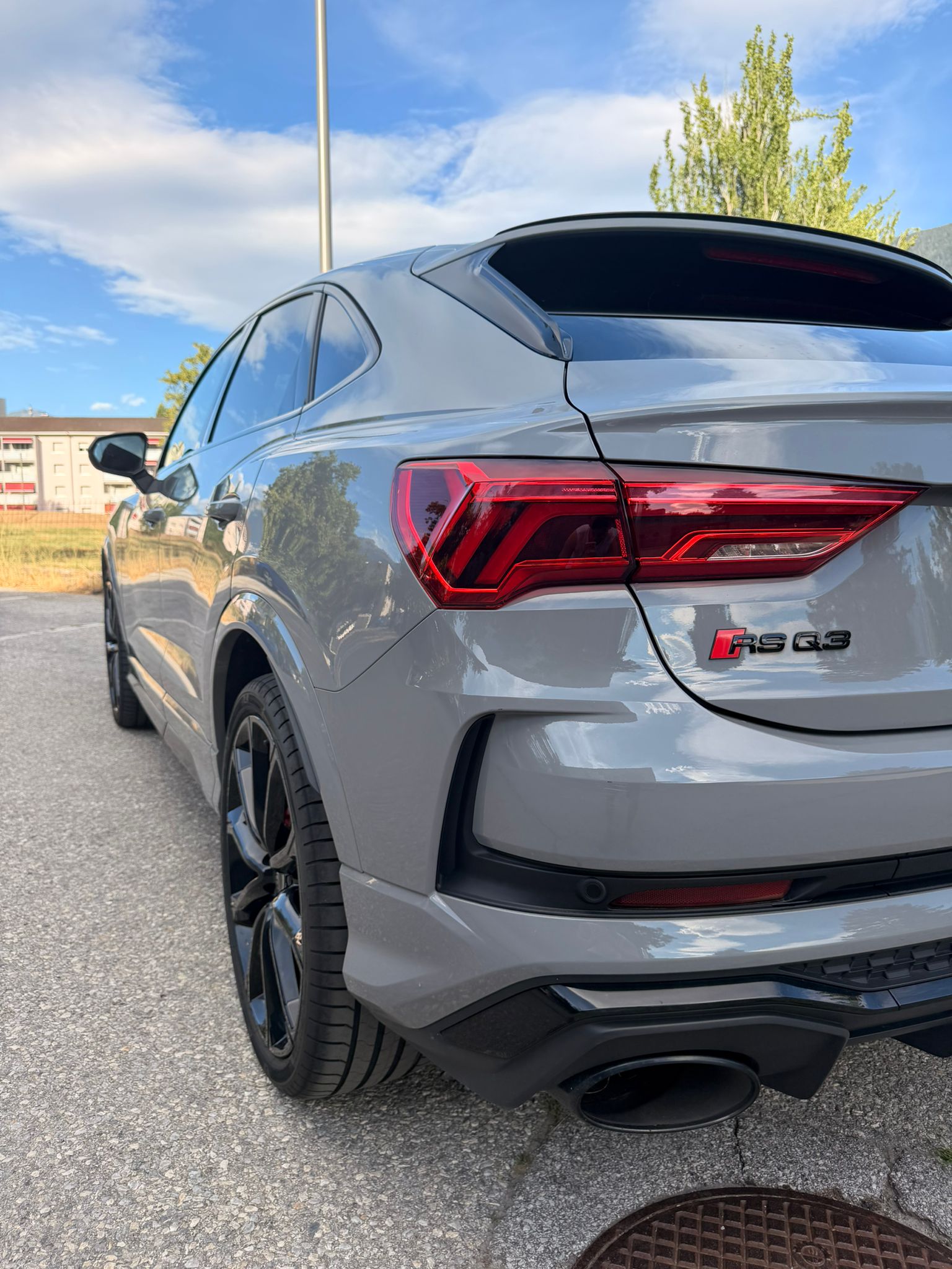 AUDI 2.5 TFSI quattro S-Tronic-image-1