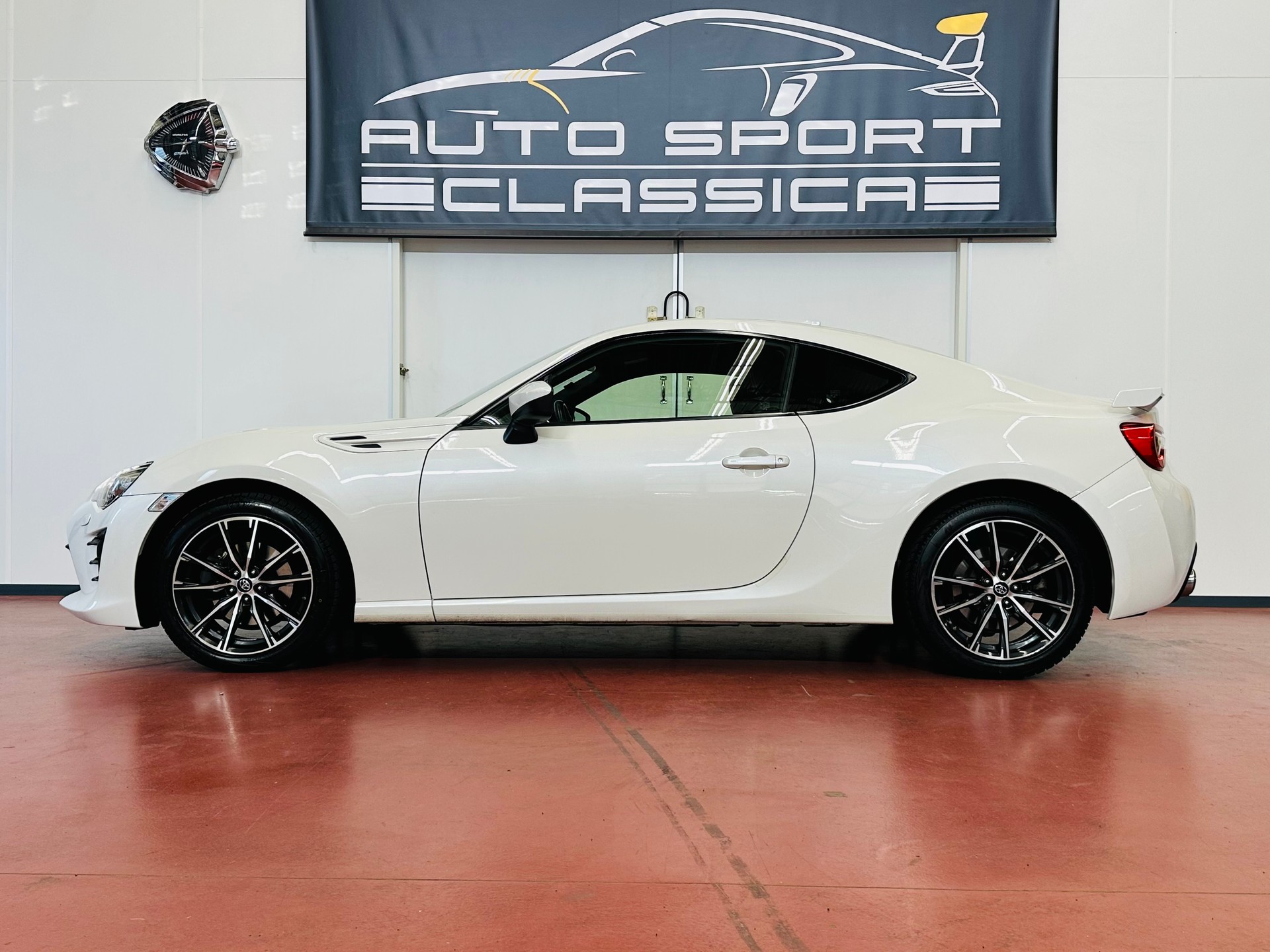 TOYOTA GT 86 2.0 D-4S Sport-image-1