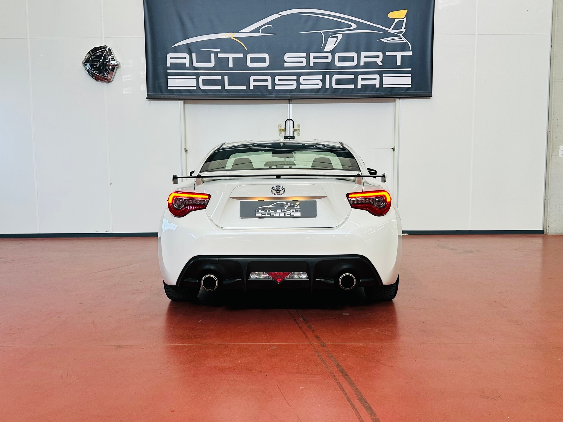 TOYOTA GT 86 2.0 D-4S Sport-image-11