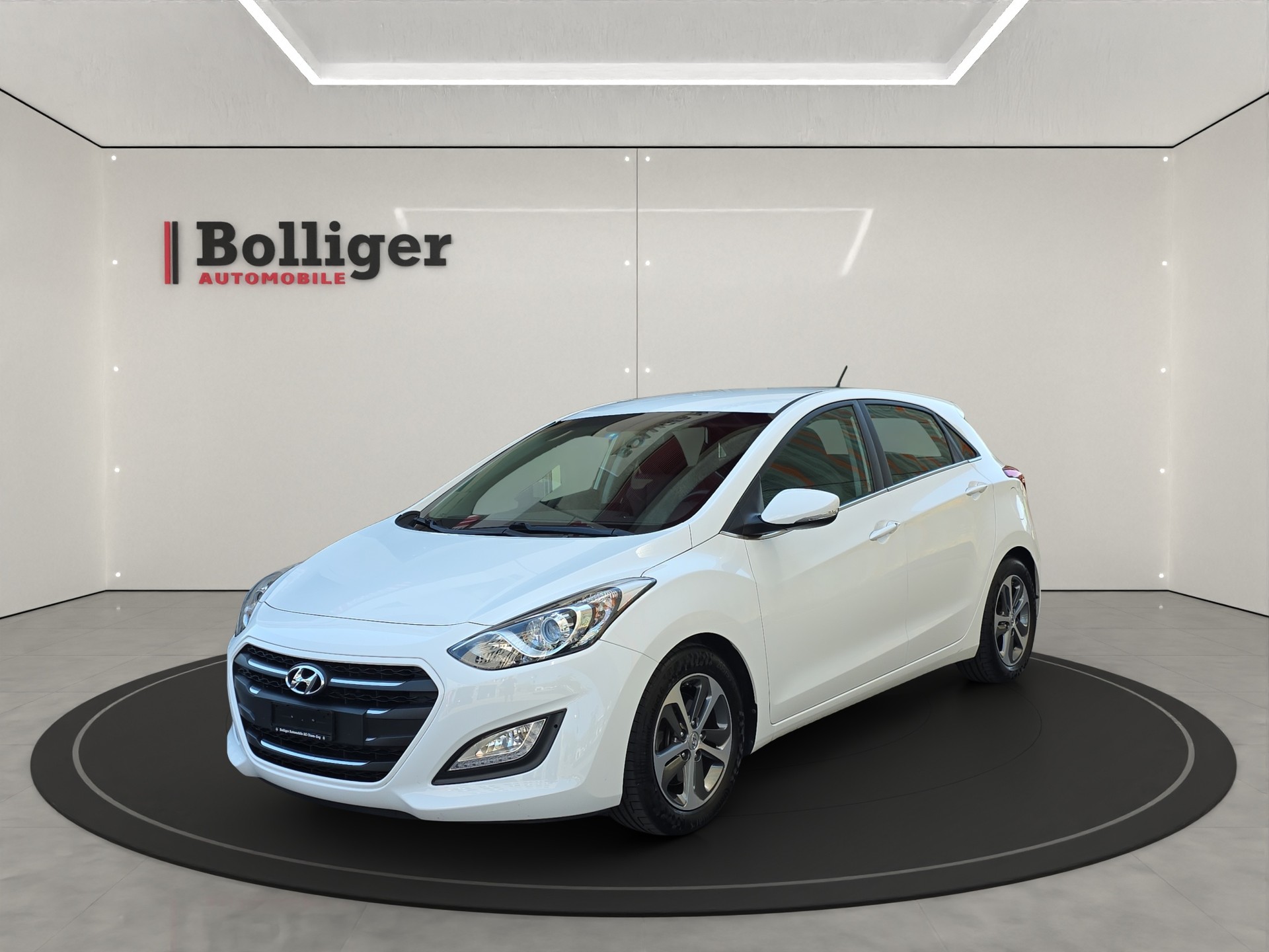 HYUNDAI i30 1.6 GDI Plena-image-0