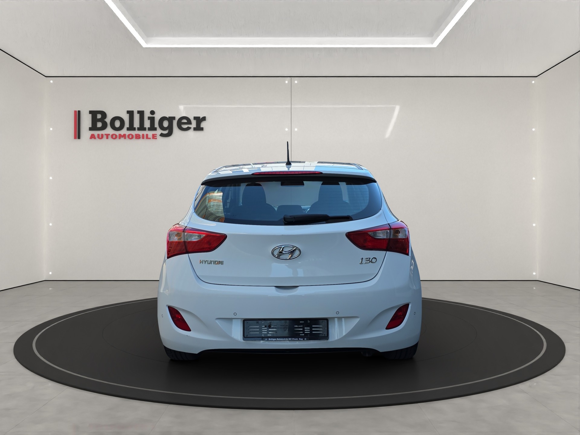 HYUNDAI i30 1.6 GDI Plena-image-7
