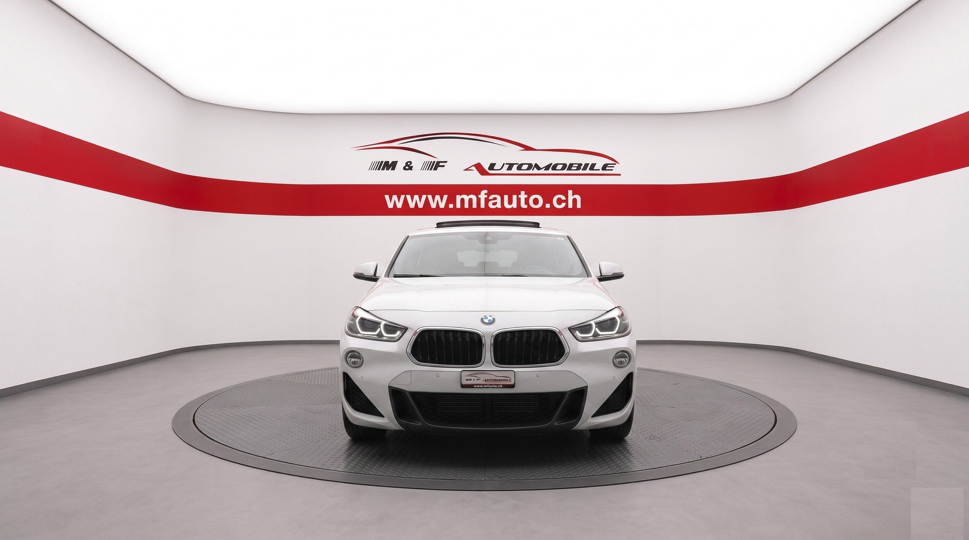 BMW X2 18d xDrive M-SPORT CH FAHRZEUG-image-3