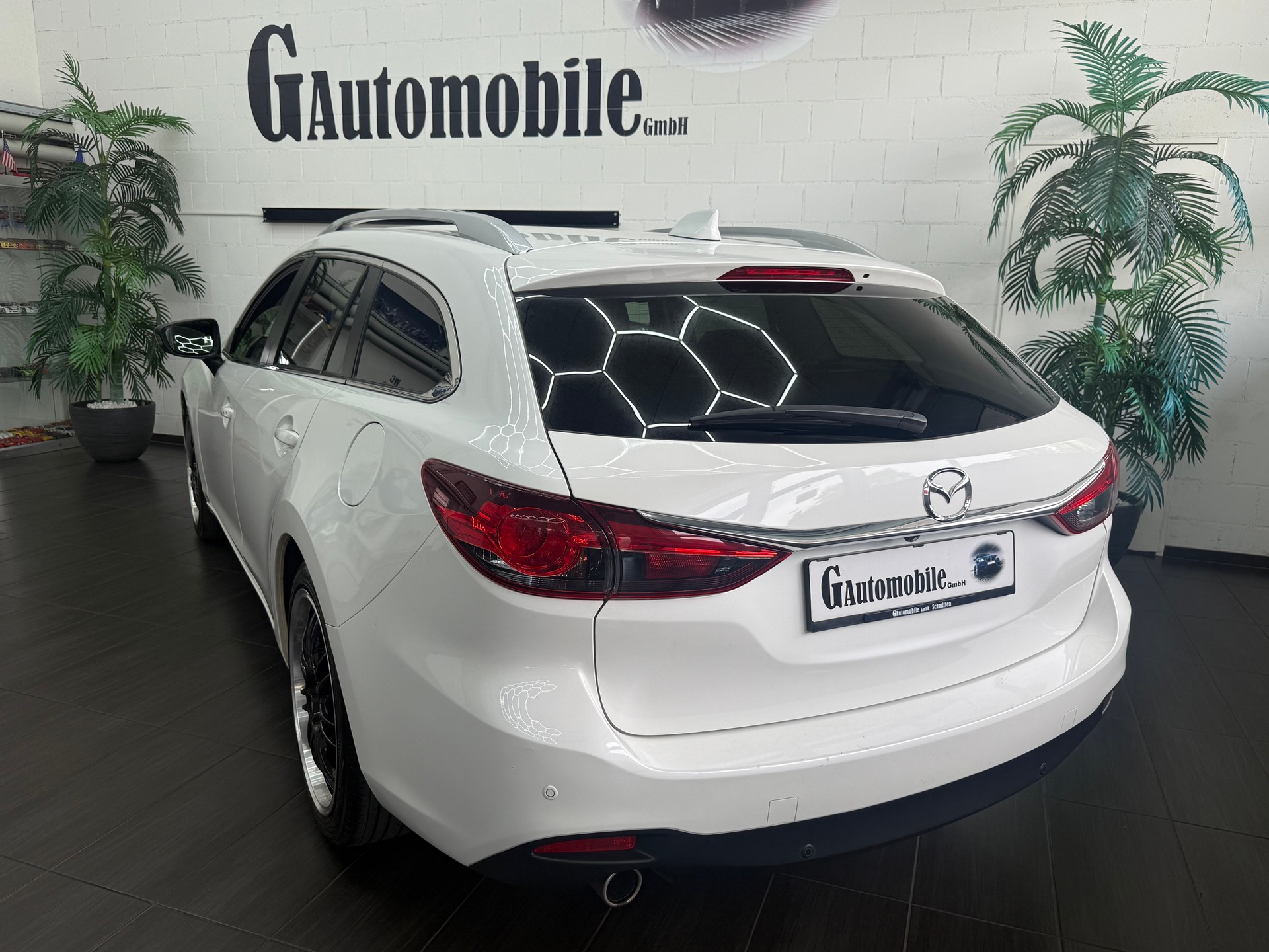 MAZDA 6 Sportwagon 2.2 D 16V HP Revolution-image-6