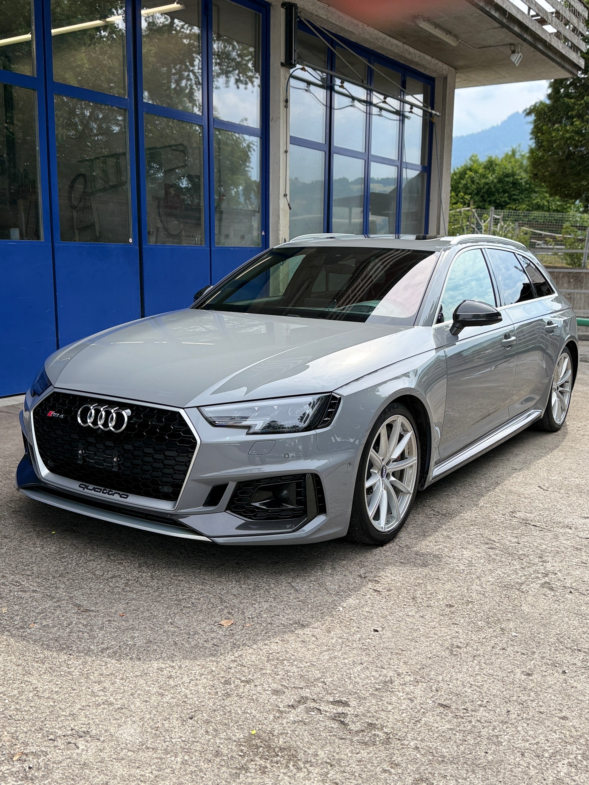 AUDI RS4 Avant 2.9 TFSI quattro tiptronic-image-0