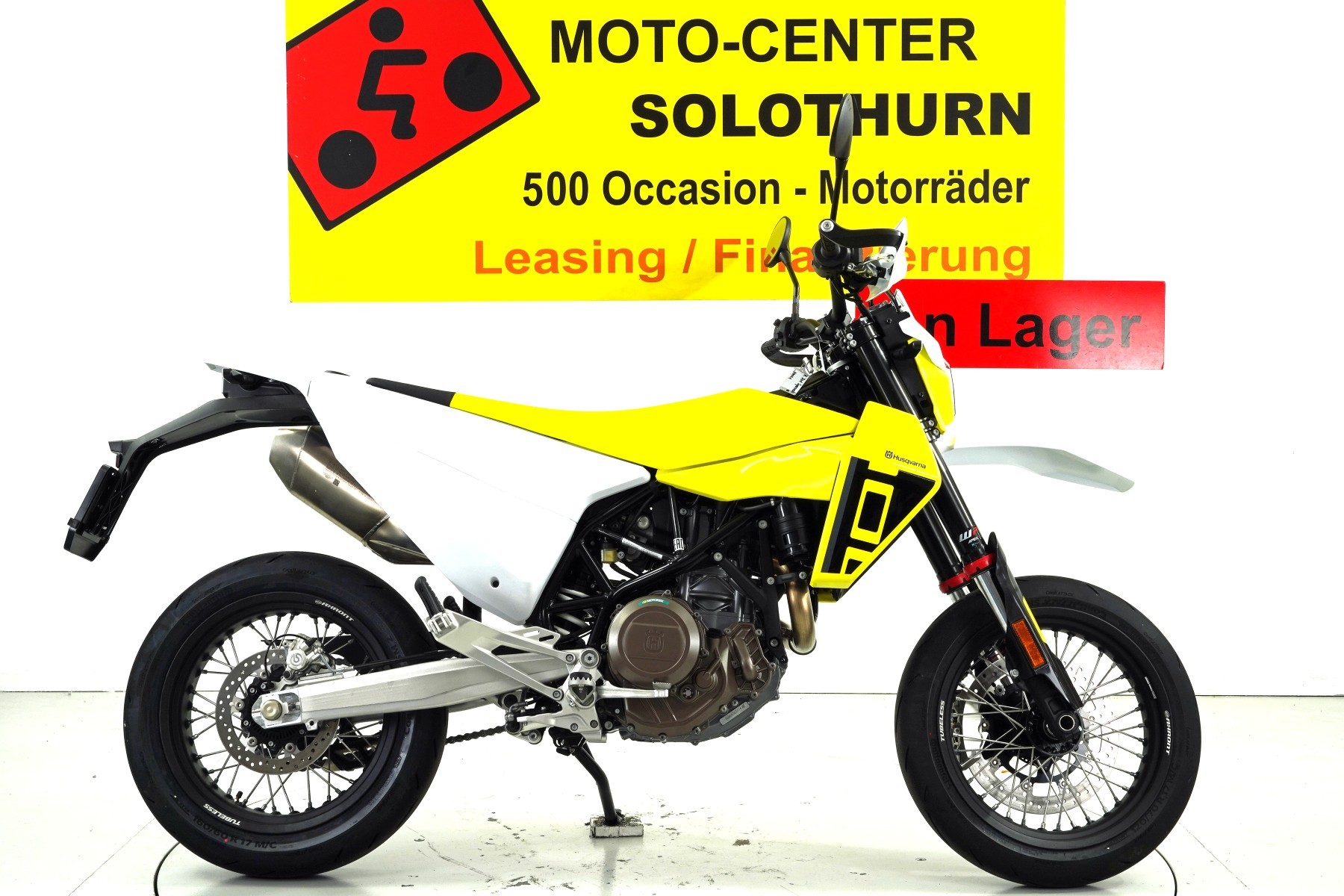 HUSQVARNA 701 Supermoto