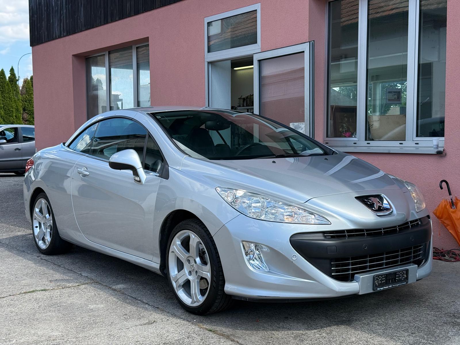 PEUGEOT 308 CC 1.6 16V Turbo Sport Pack