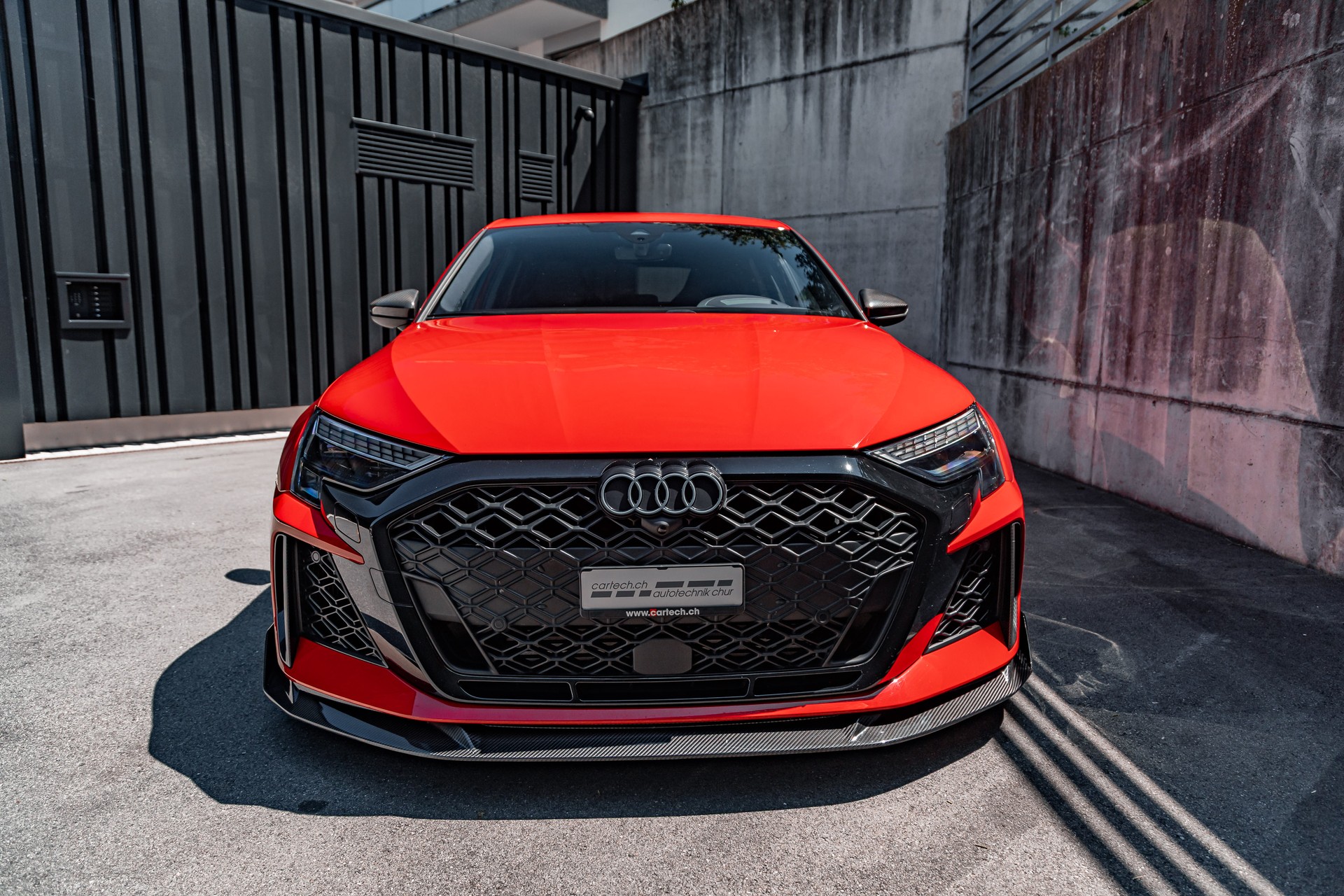 AUDI RS3 Sportback 2.5 TSI quattro S-tronic-image-9