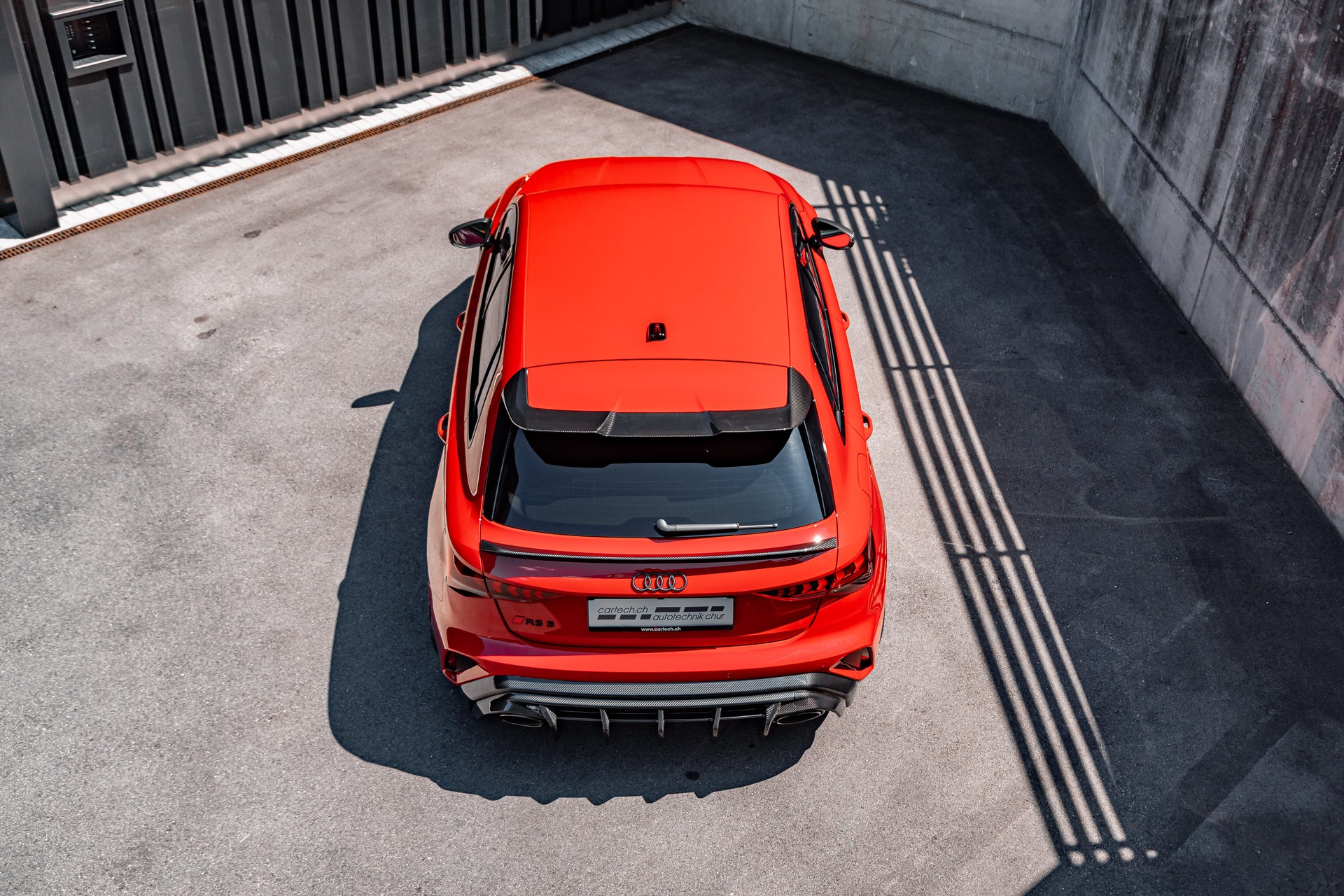 AUDI RS3 Sportback 2.5 TSI quattro S-tronic-image-29