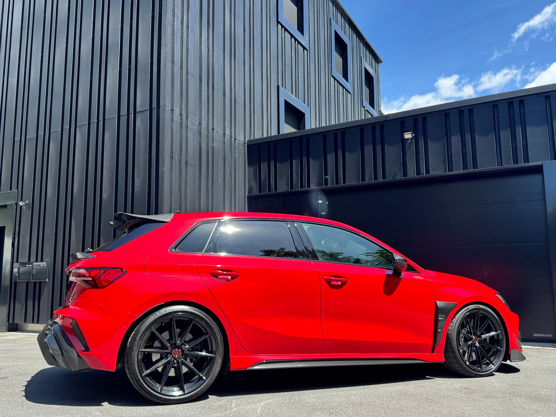 AUDI RS3 Sportback 2.5 TSI quattro S-tronic-showroom-element-2