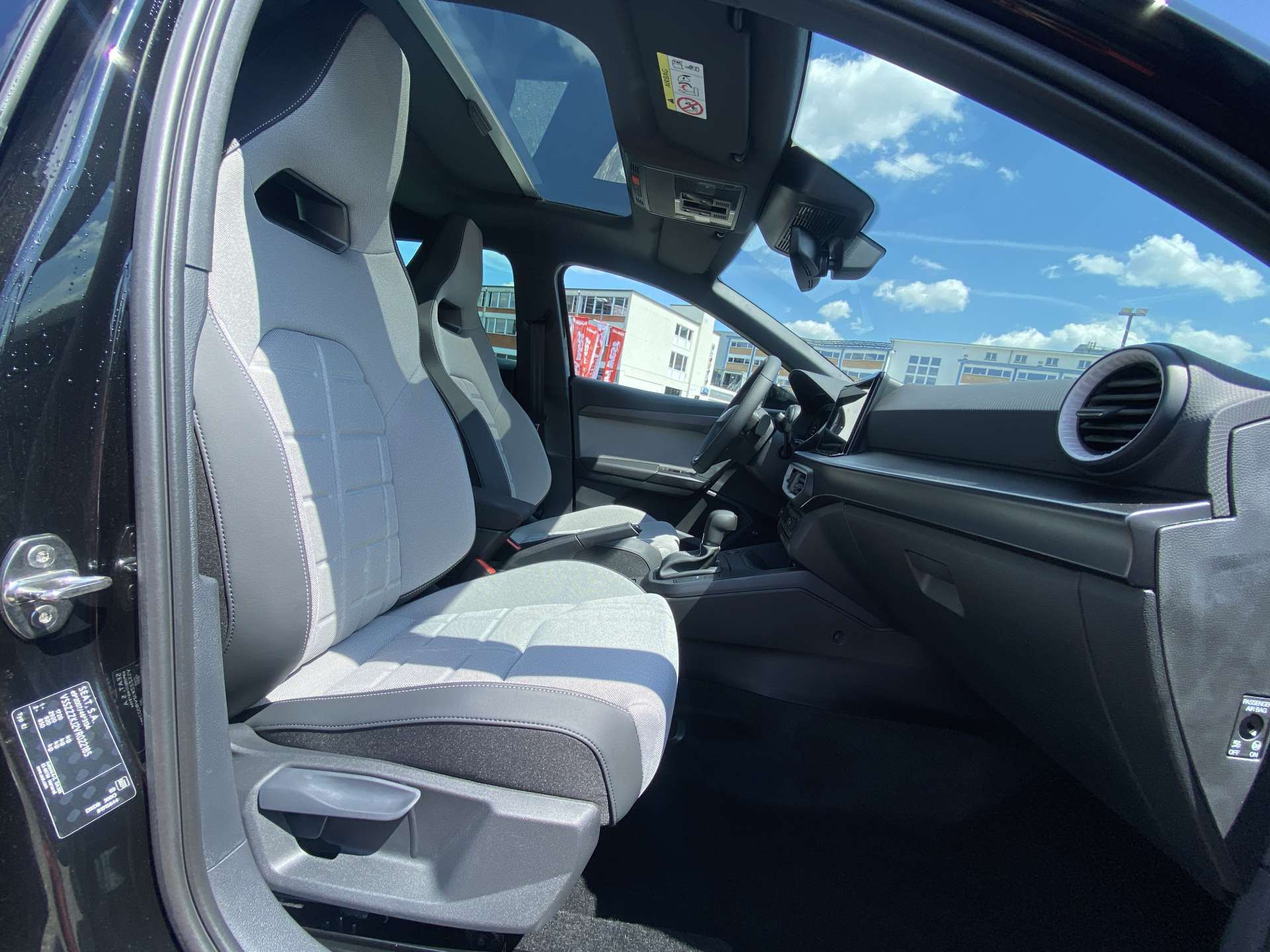 SEAT Ibiza 1.5 EcoTSi FR DSG-Automat-image-11