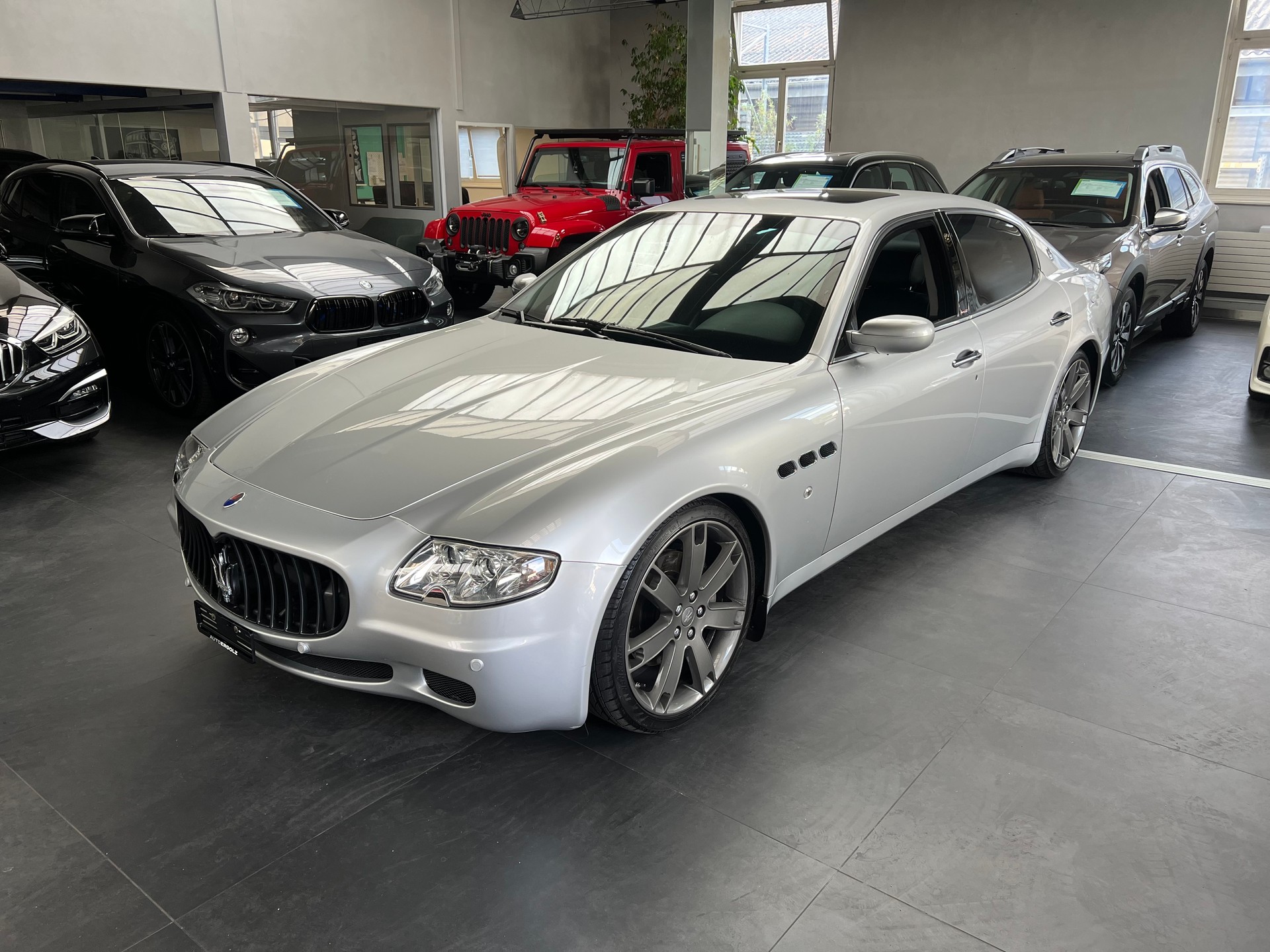 MASERATI Quattroporte 4.2 V8 Sport GT Automatica-image-0