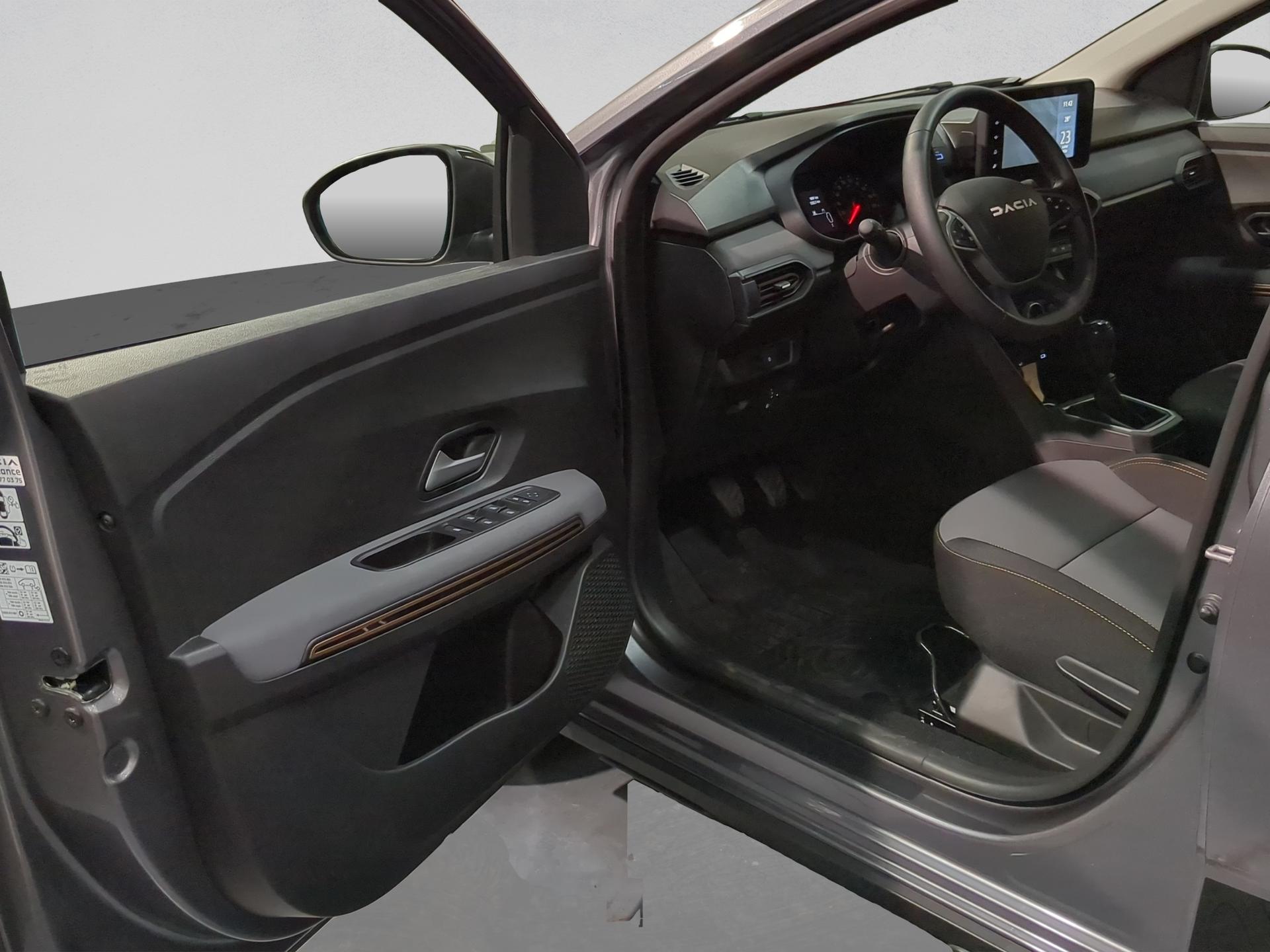 DACIA Sandero Stepway TCe 110 Extreme+-image-21