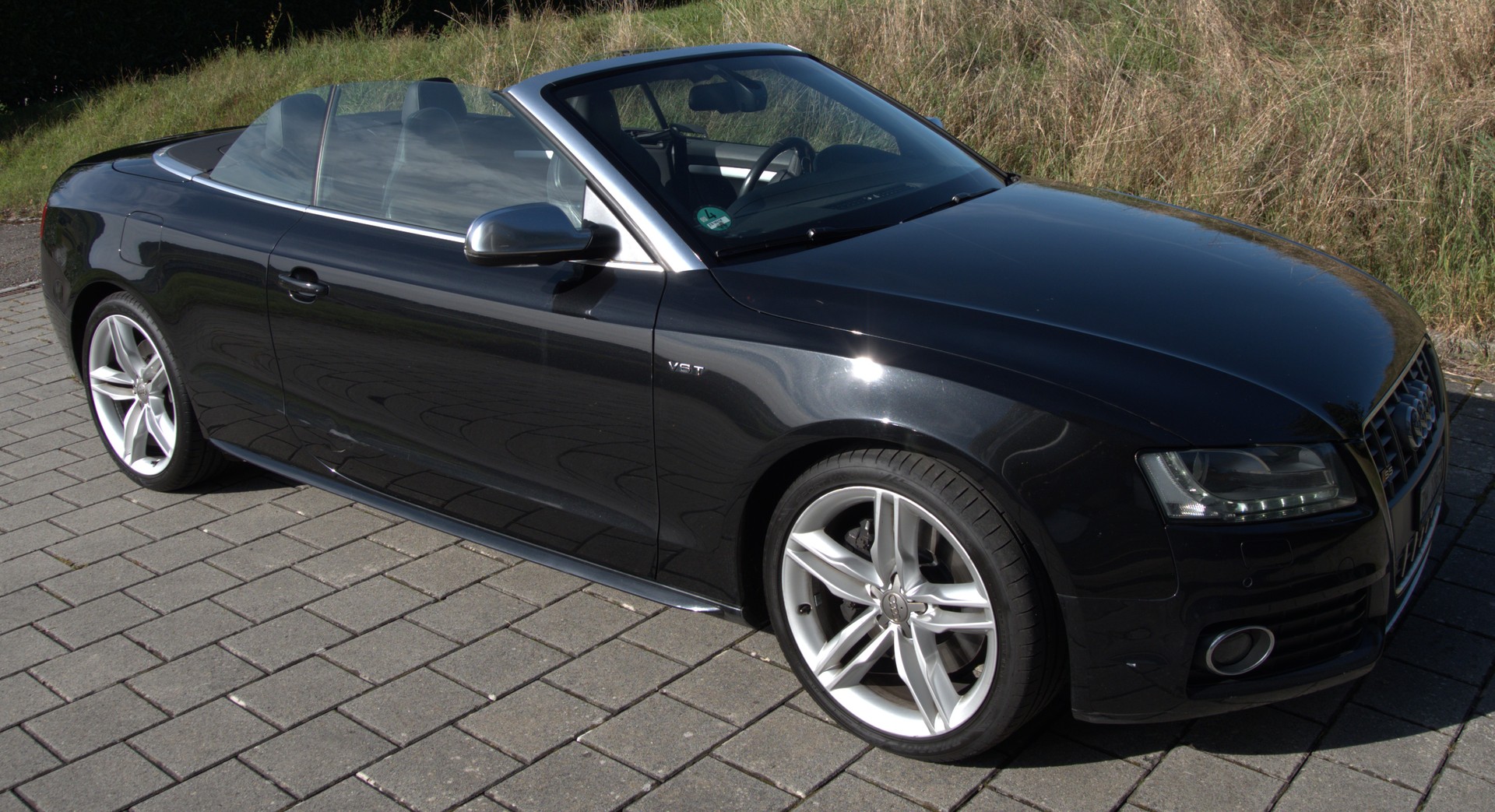 AUDI Cabriolet-image-2