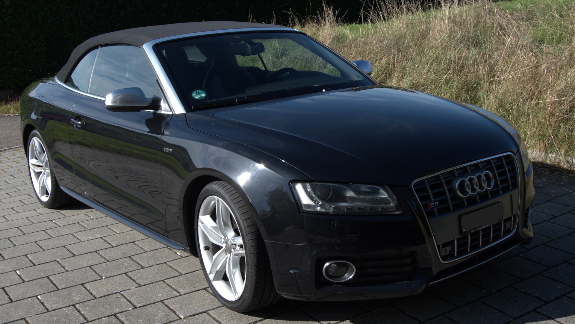 AUDI Cabriolet-image-0