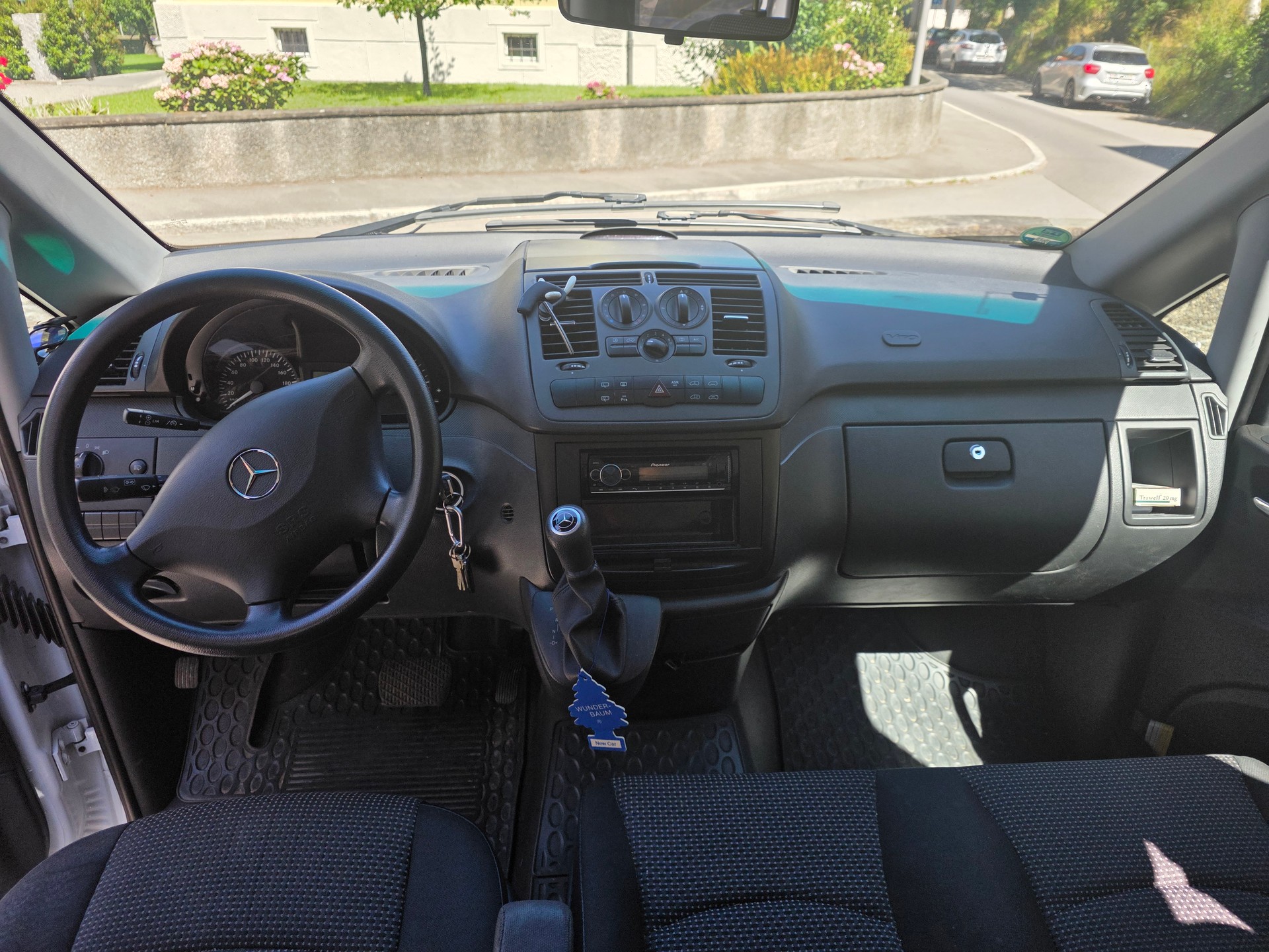 MERCEDES-BENZ VITO-image-5