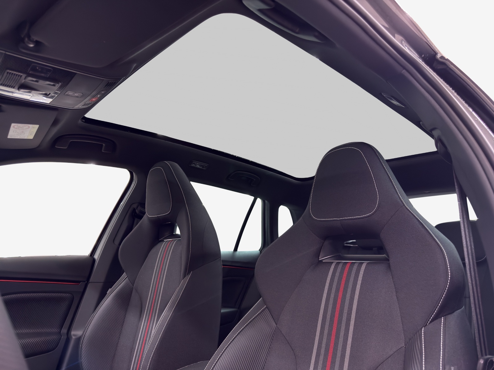 SKODA Kamiq 1.5 TSI Monte Carlo DSG-image-13