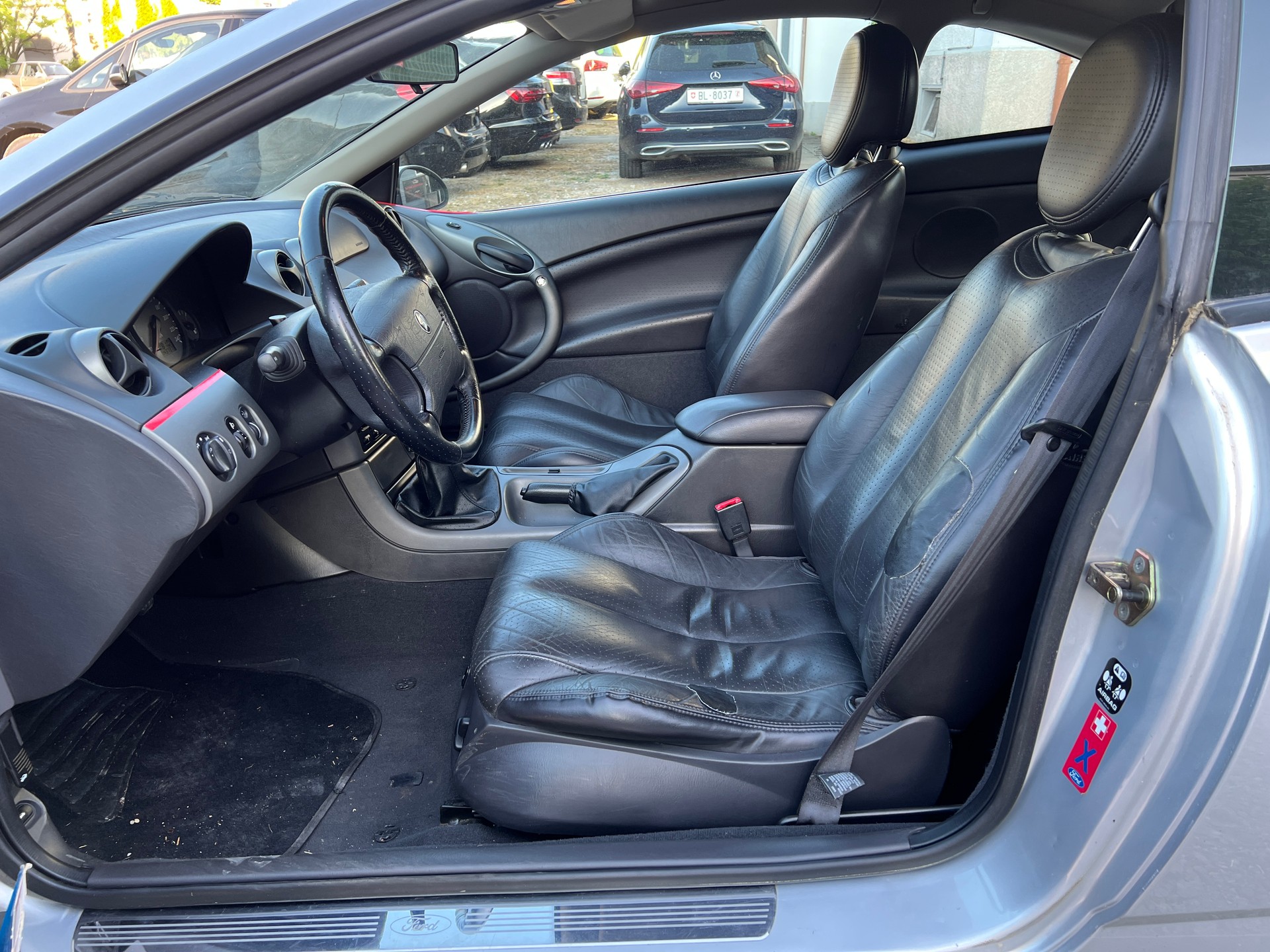 FORD Cougar 2.5i V6 24V-image-8