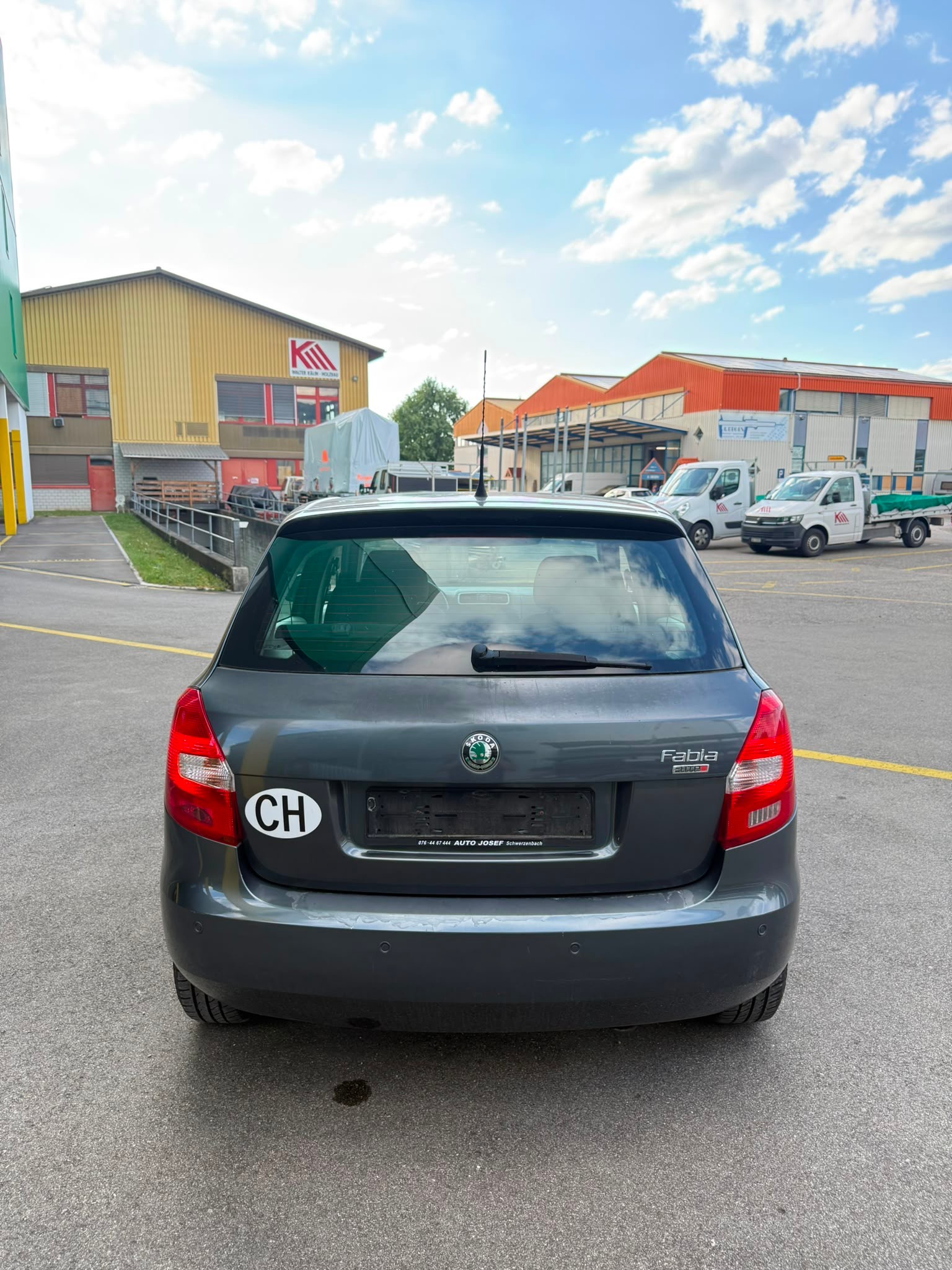 SKODA Fabia 1.2 Entry-image-5