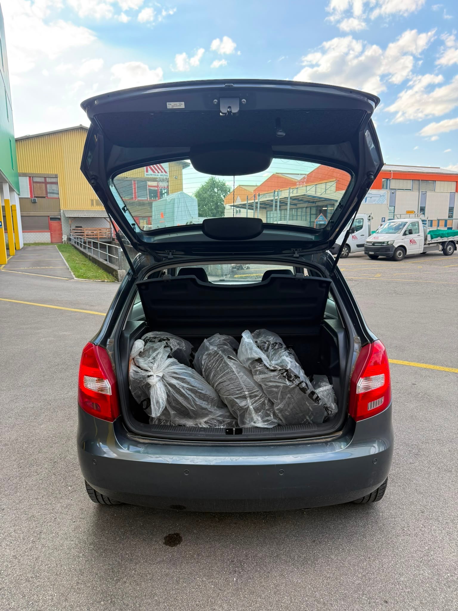 SKODA Fabia 1.2 Entry-image-14