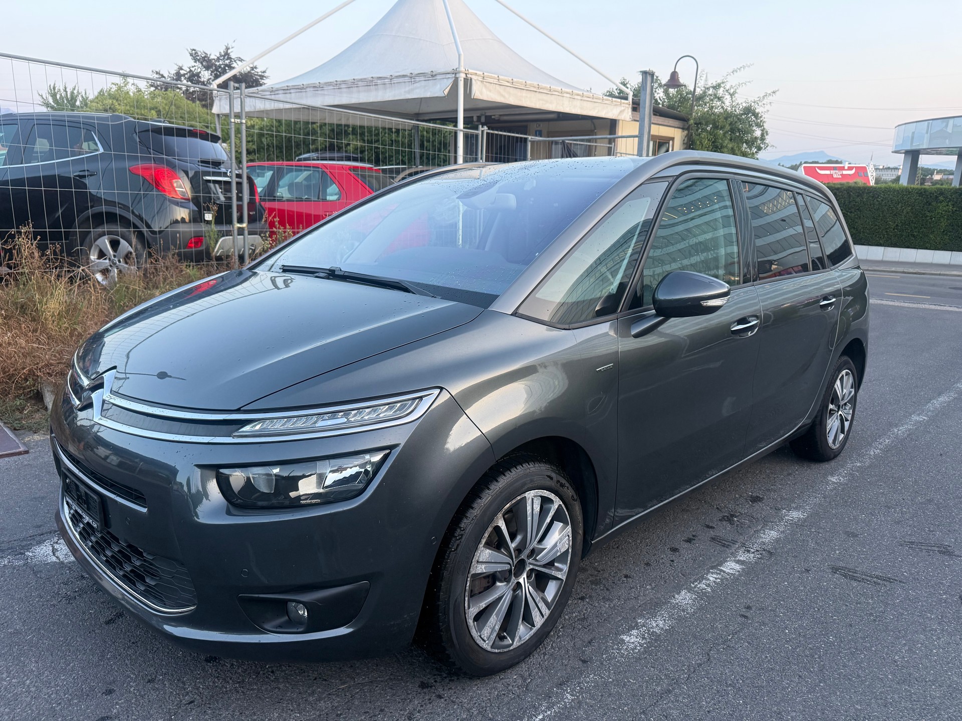 CITROEN Grand C4 Picasso 2.0 BlueHDi Exclusive Automatic-image-2