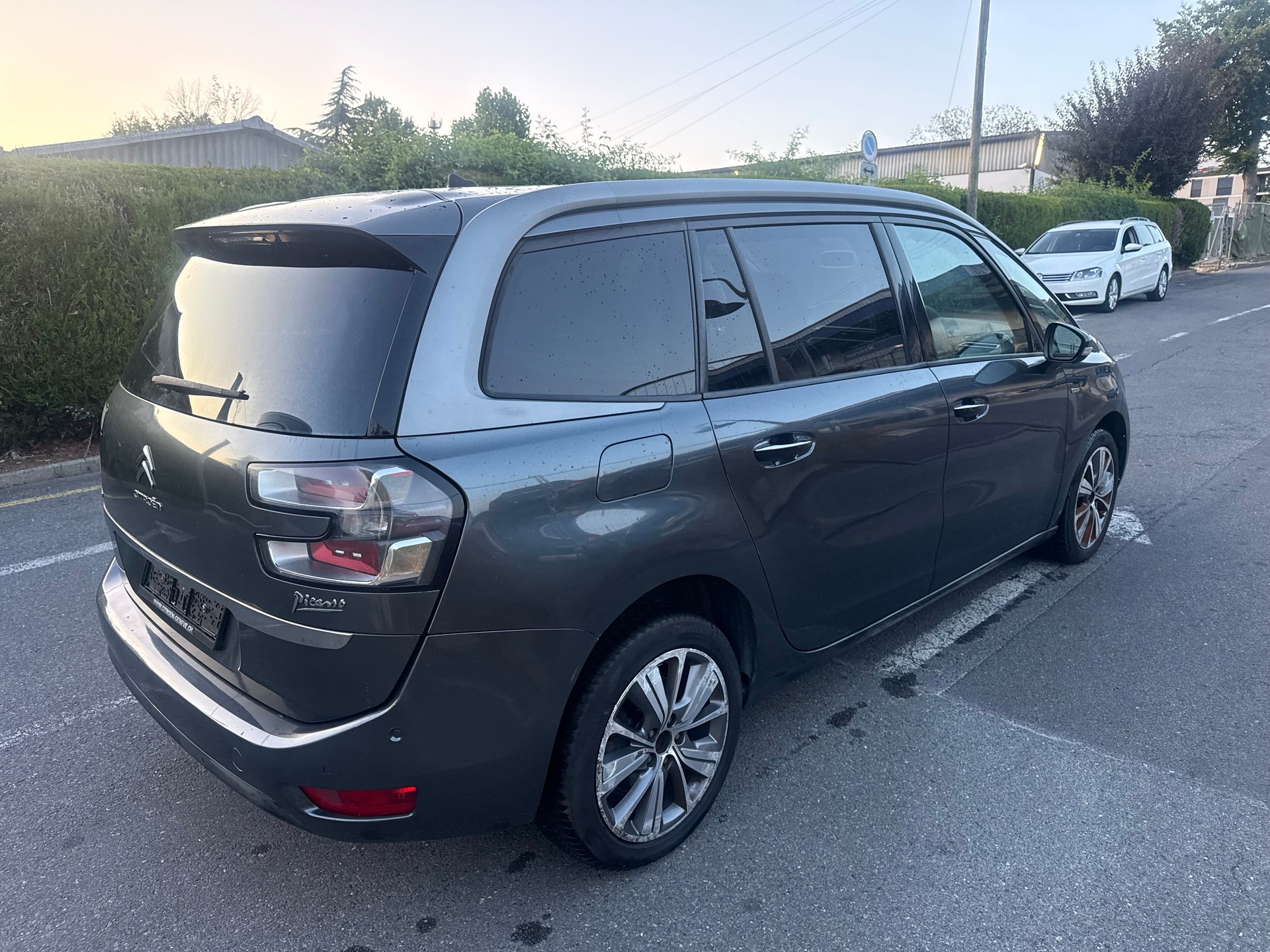 CITROEN Grand C4 Picasso 2.0 BlueHDi Exclusive Automatic-image-6