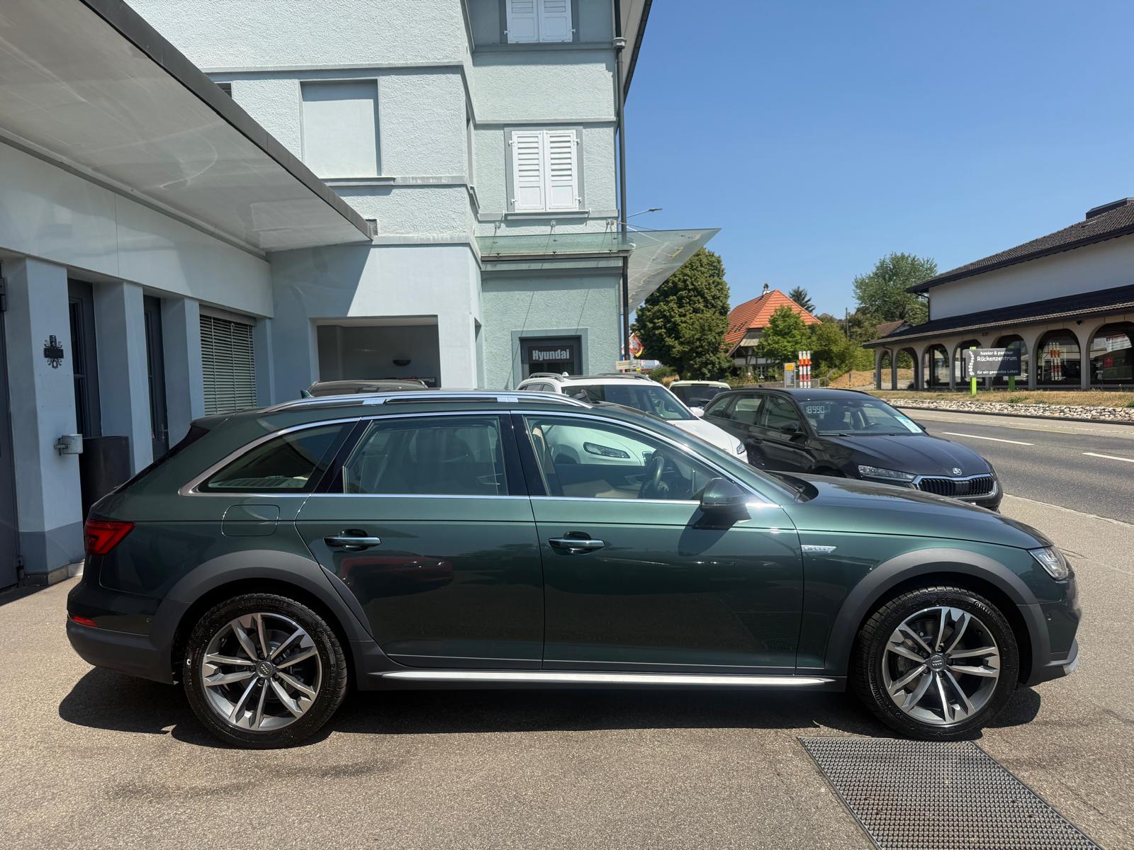 AUDI A4 allroad 3.0 TDI quattro S-tronic-image-5
