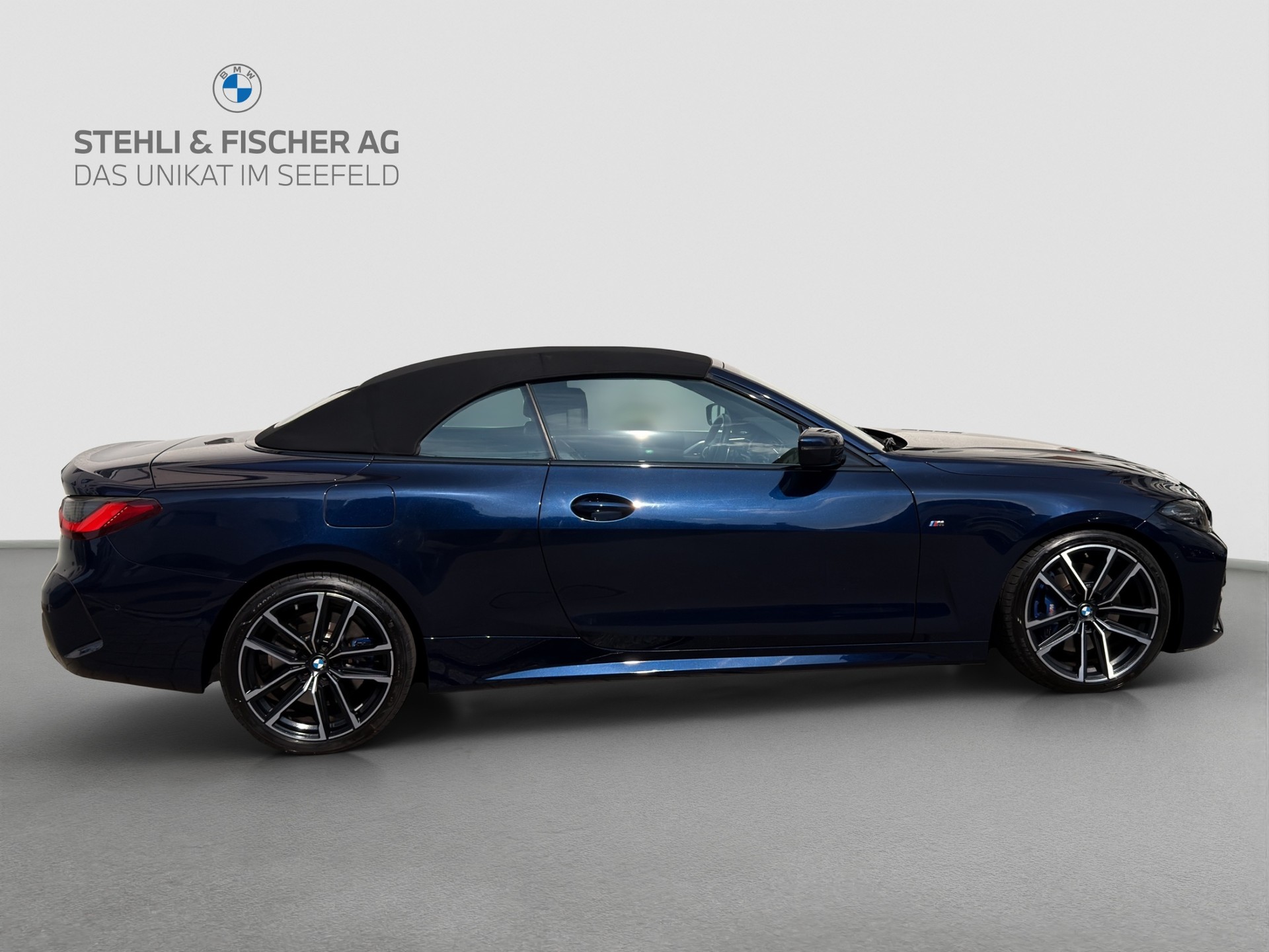 BMW 420i Cabriolet M Sport Steptronic-image-2