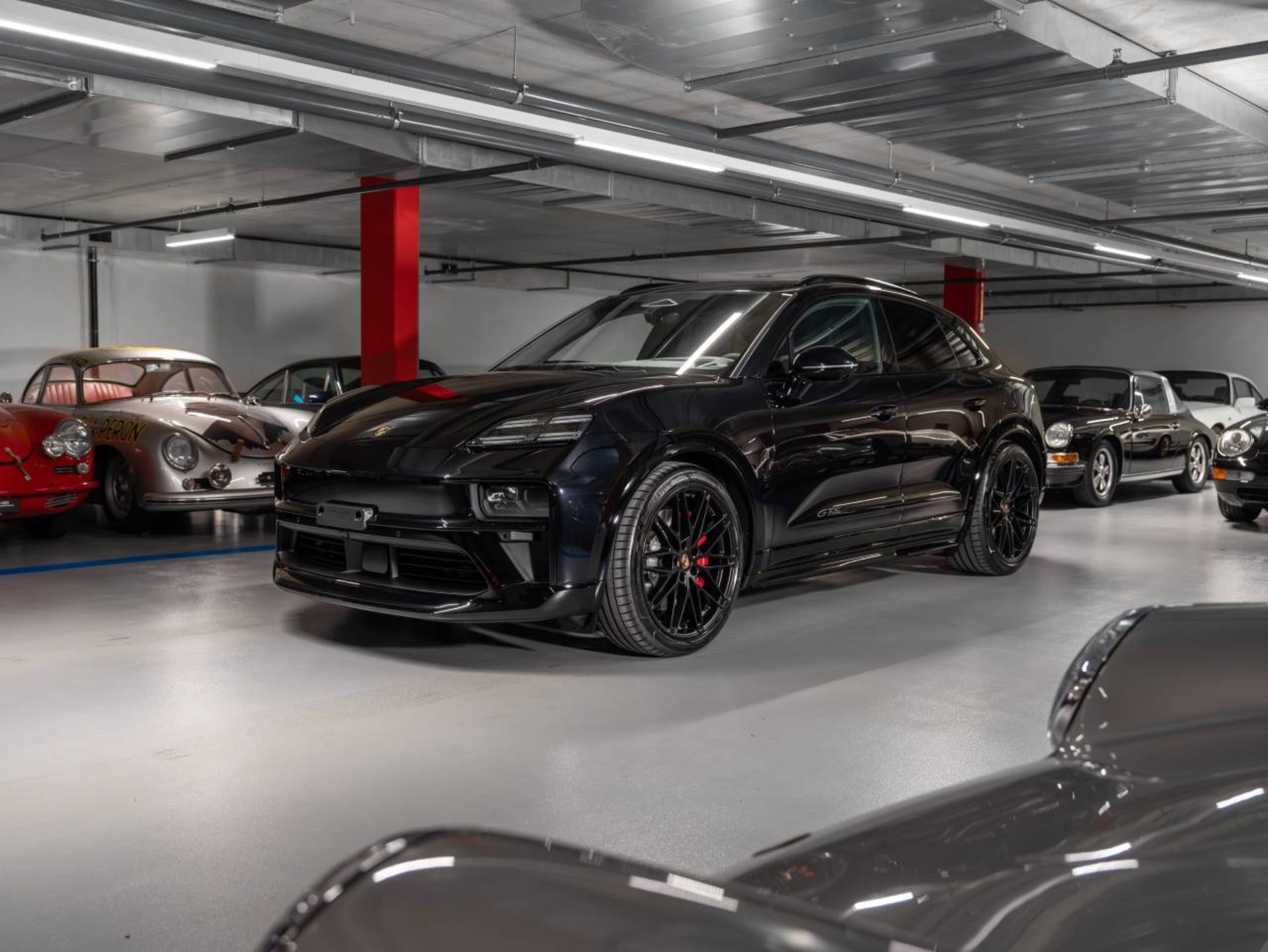 PORSCHE Macan GTS-image-0
