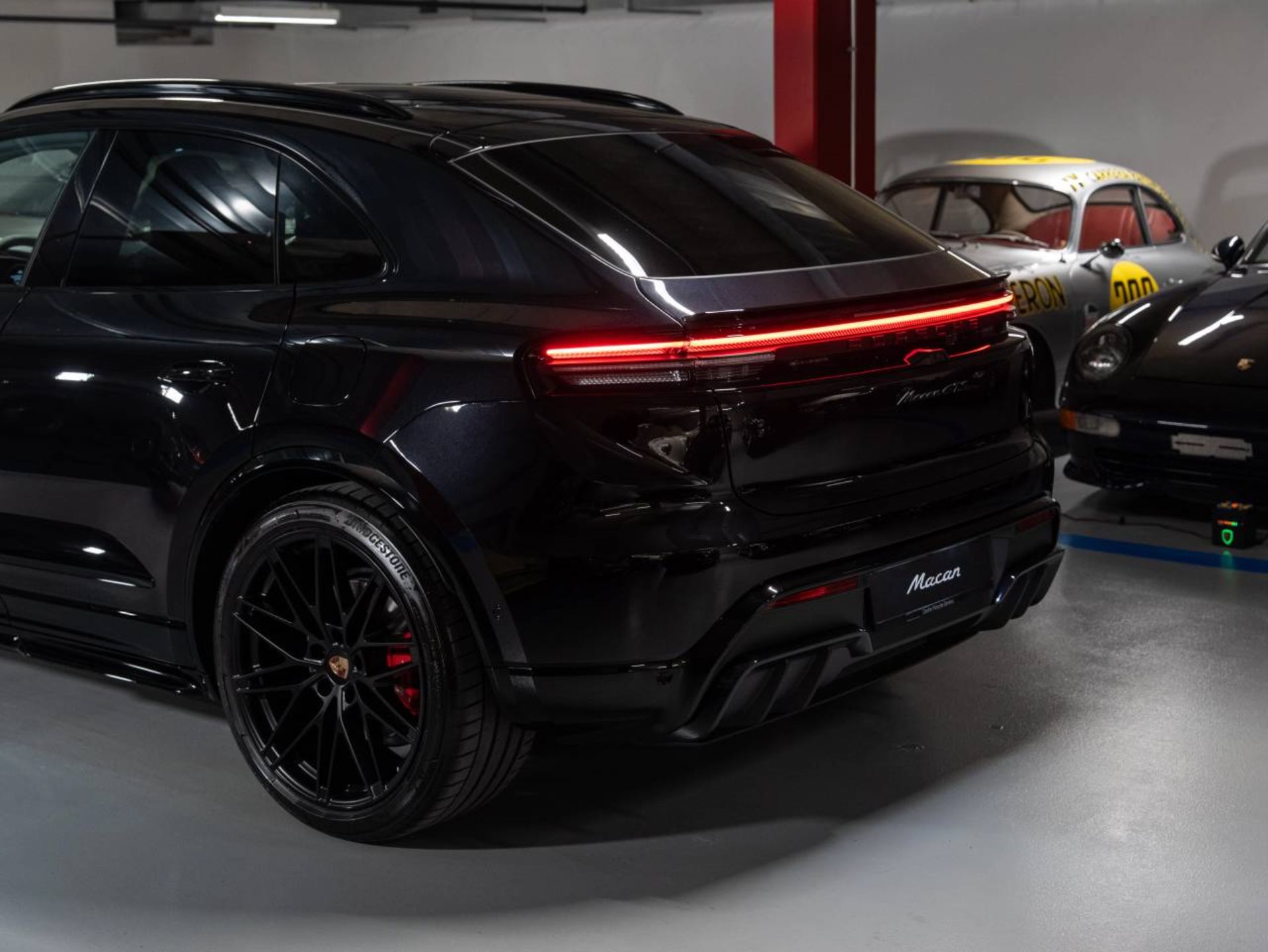 PORSCHE Macan GTS-image-23