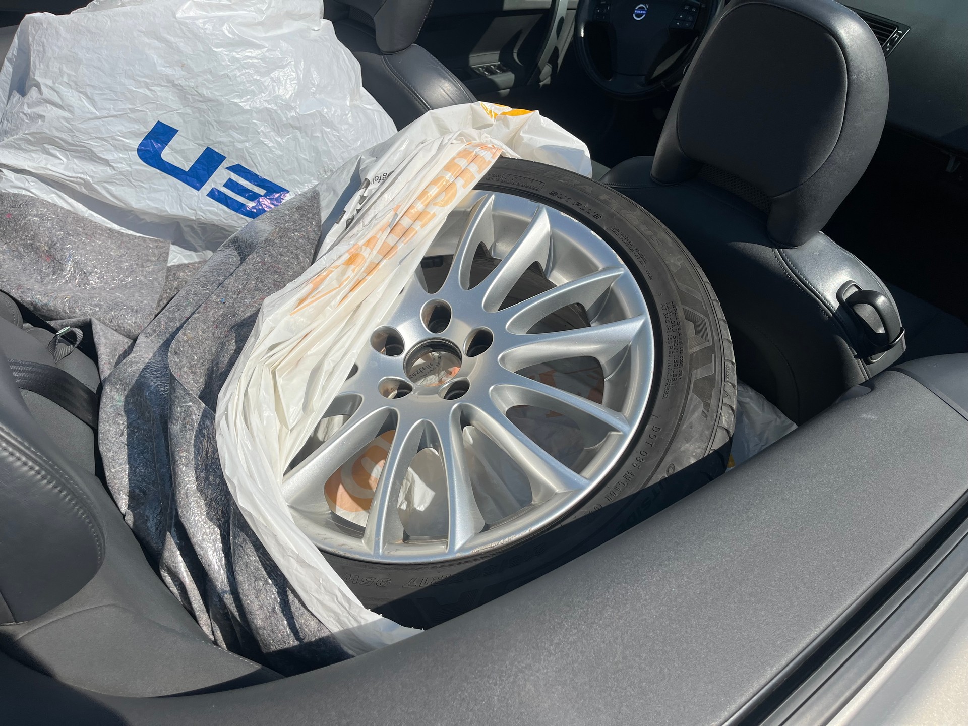 VOLVO C70 2.4 Summum-image-6
