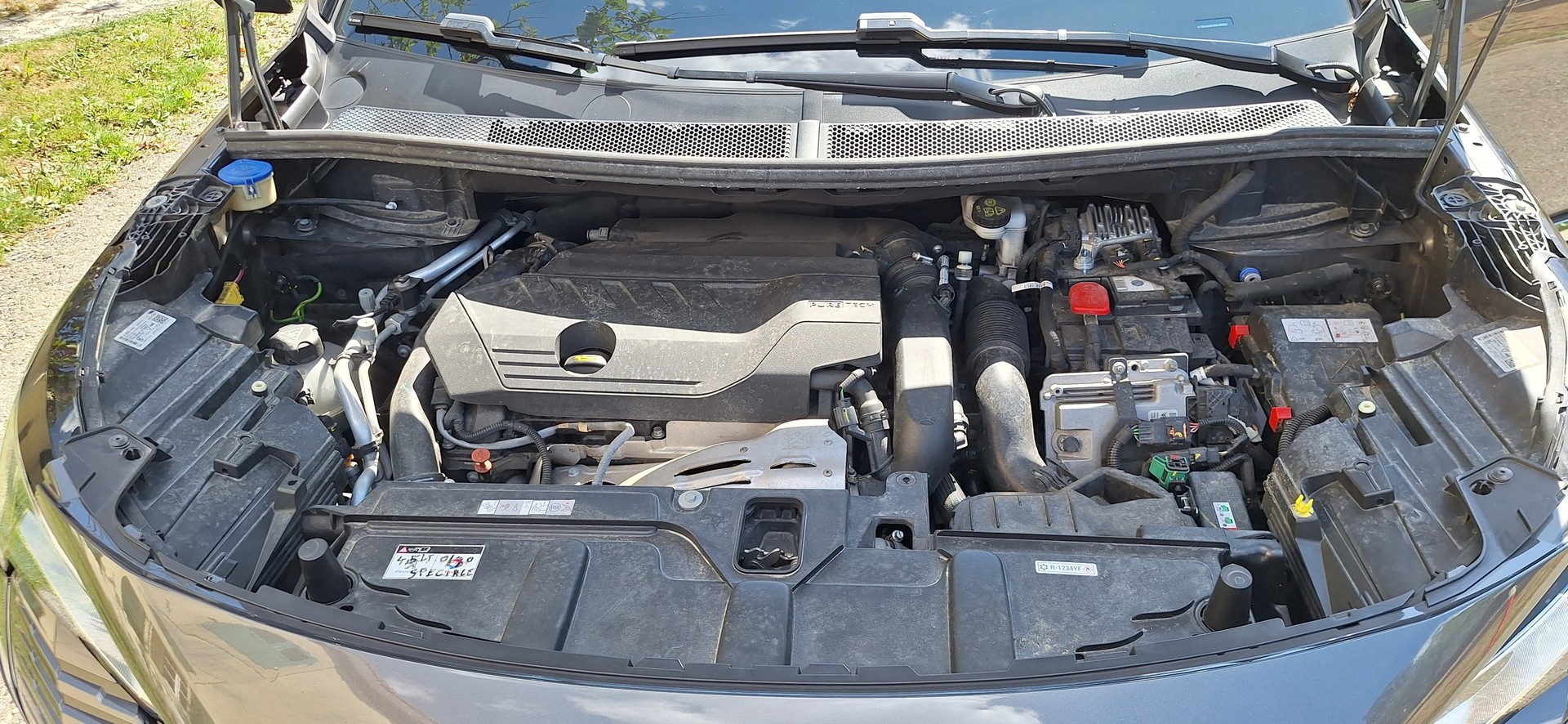 PEUGEOT 1.6 Plug-in Hybrid4 GT Pack-image-2