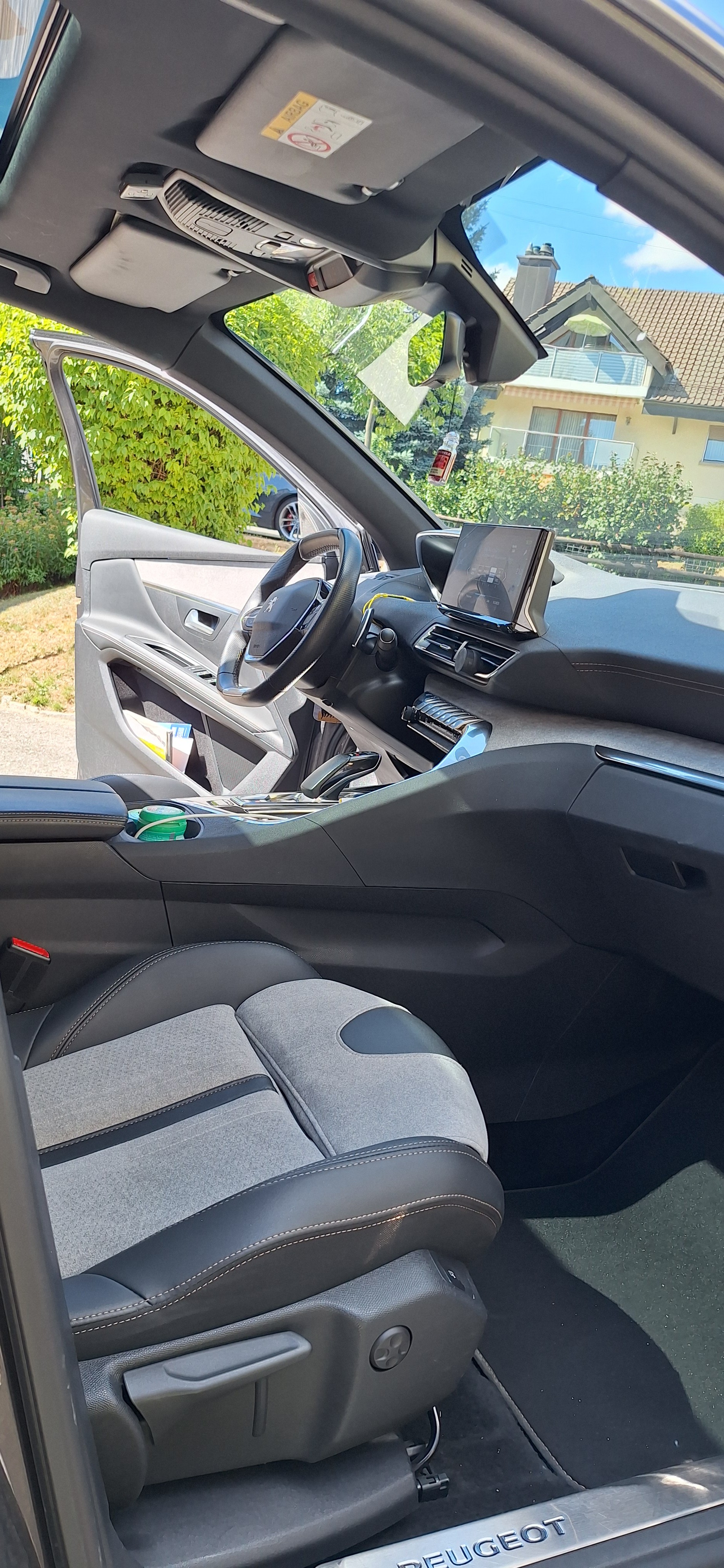PEUGEOT 1.6 Plug-in Hybrid4 GT Pack-image-7