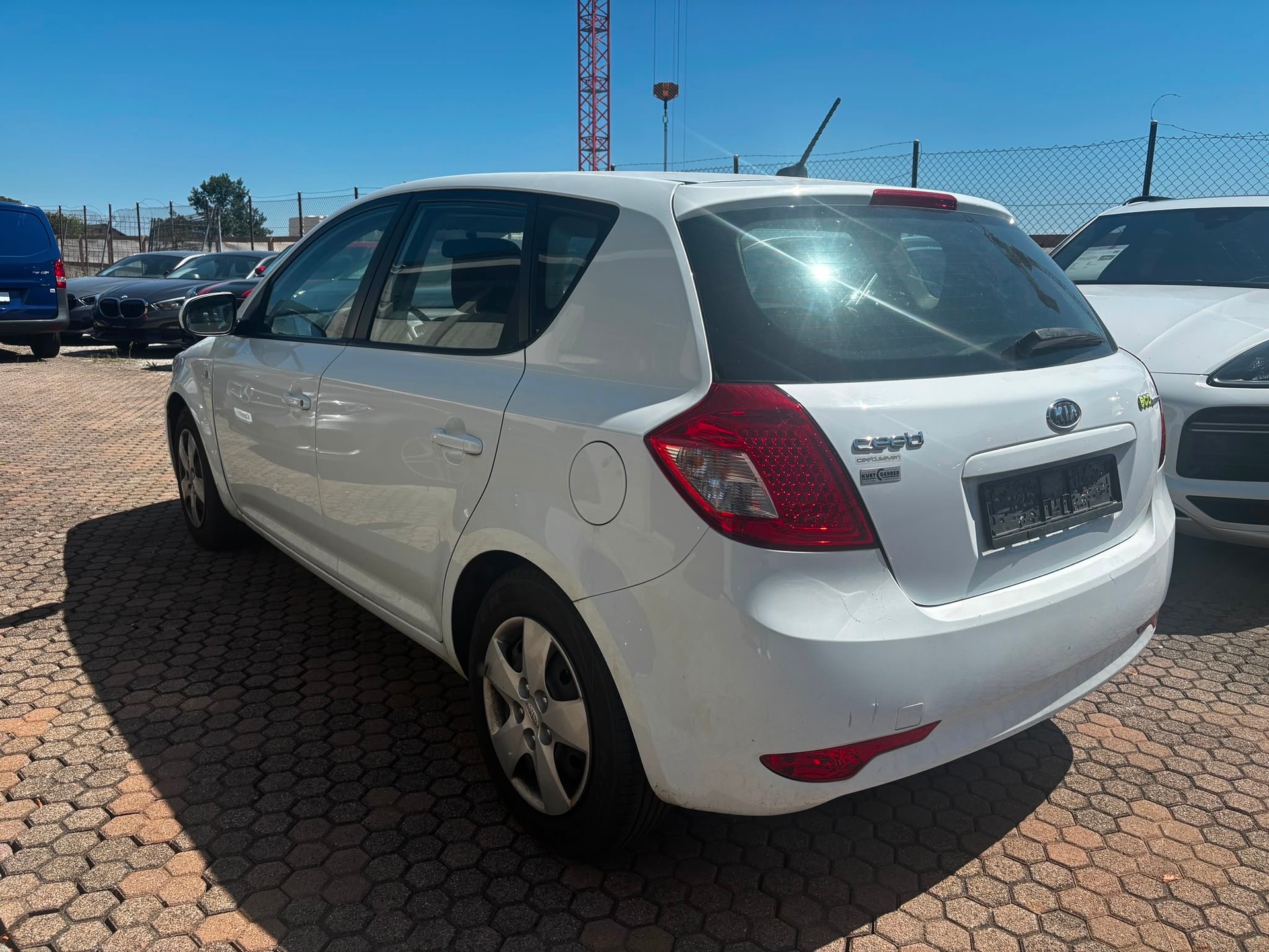 KIA Cee'd 1.6 16V Trend-image-4