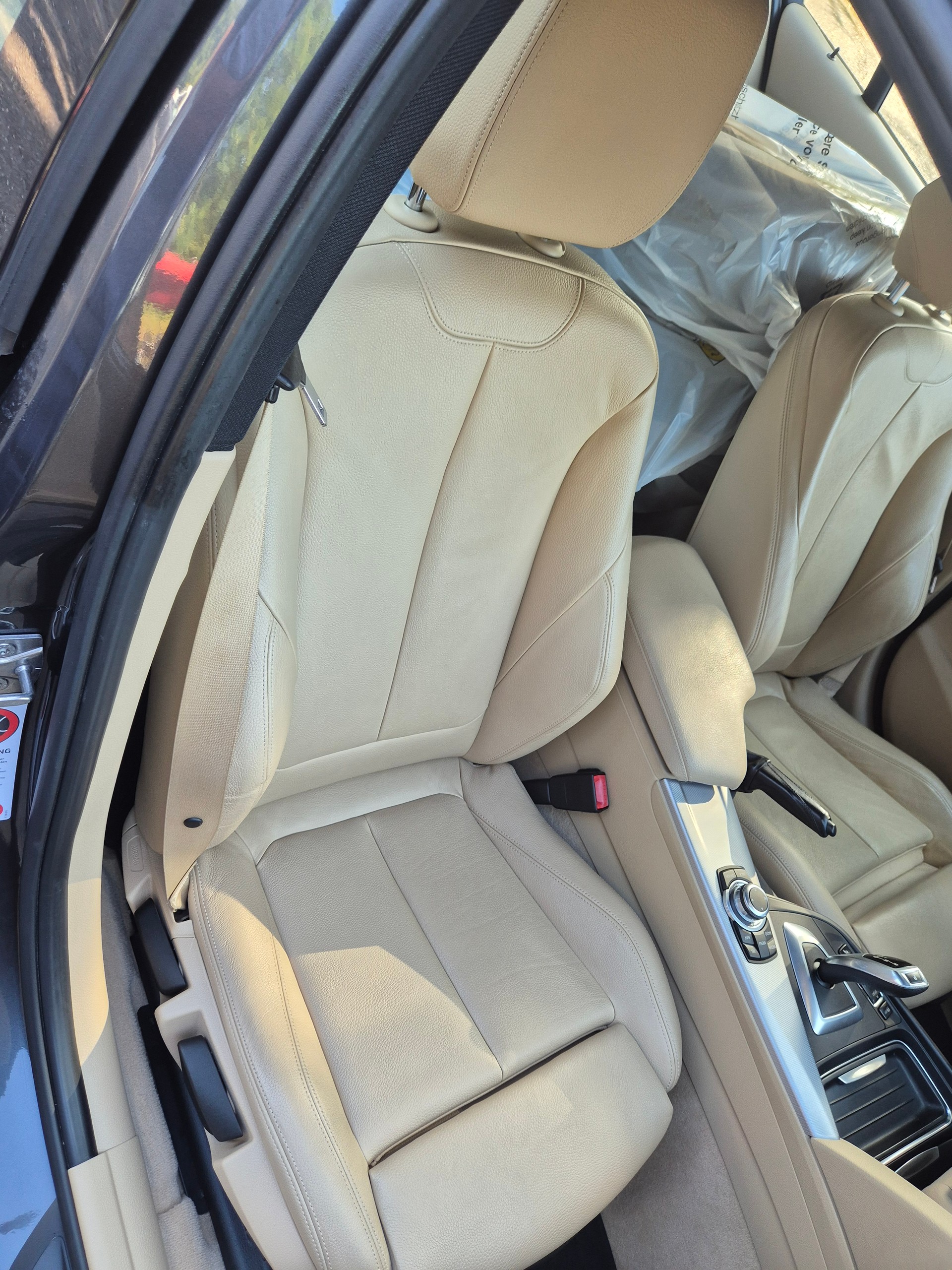 BMW 328i xDrive Sport Line Steptronic-image-14