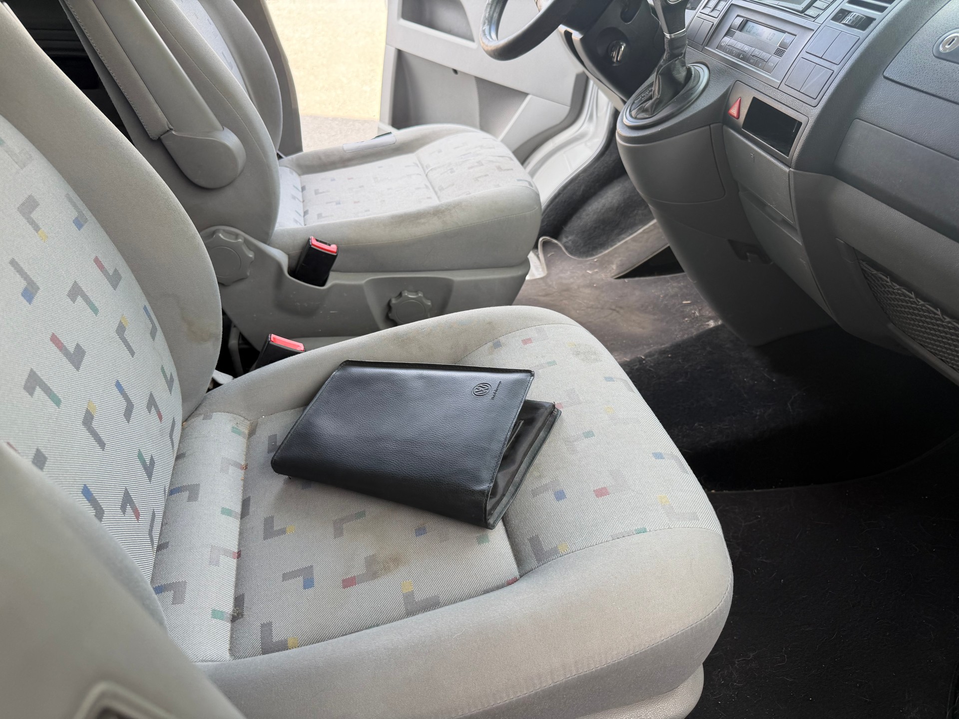 VW T5 Caravelle Comfort 2.5 TDI PD-image-7