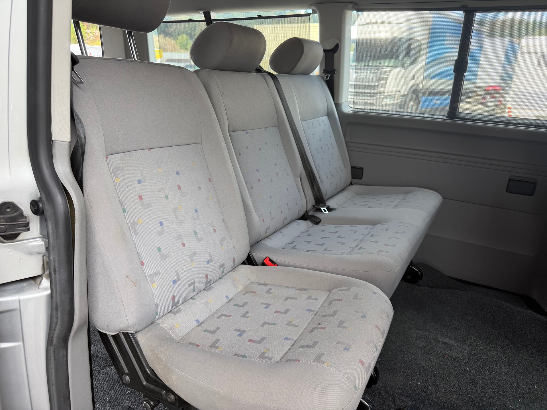 VW T5 Caravelle Comfort 2.5 TDI PD-image-8