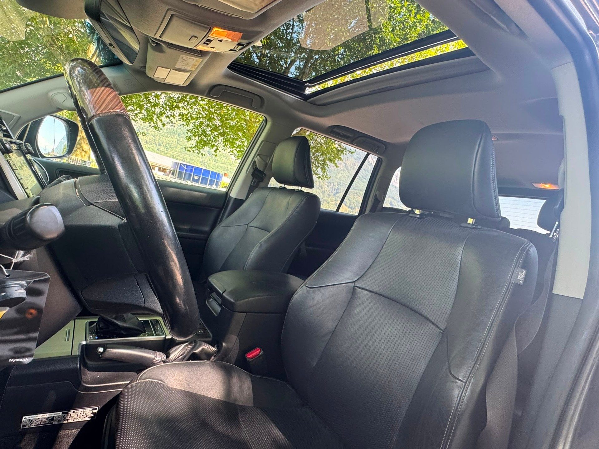 TOYOTA Land Cruiser 2.8TD Premium Automatic-image-14