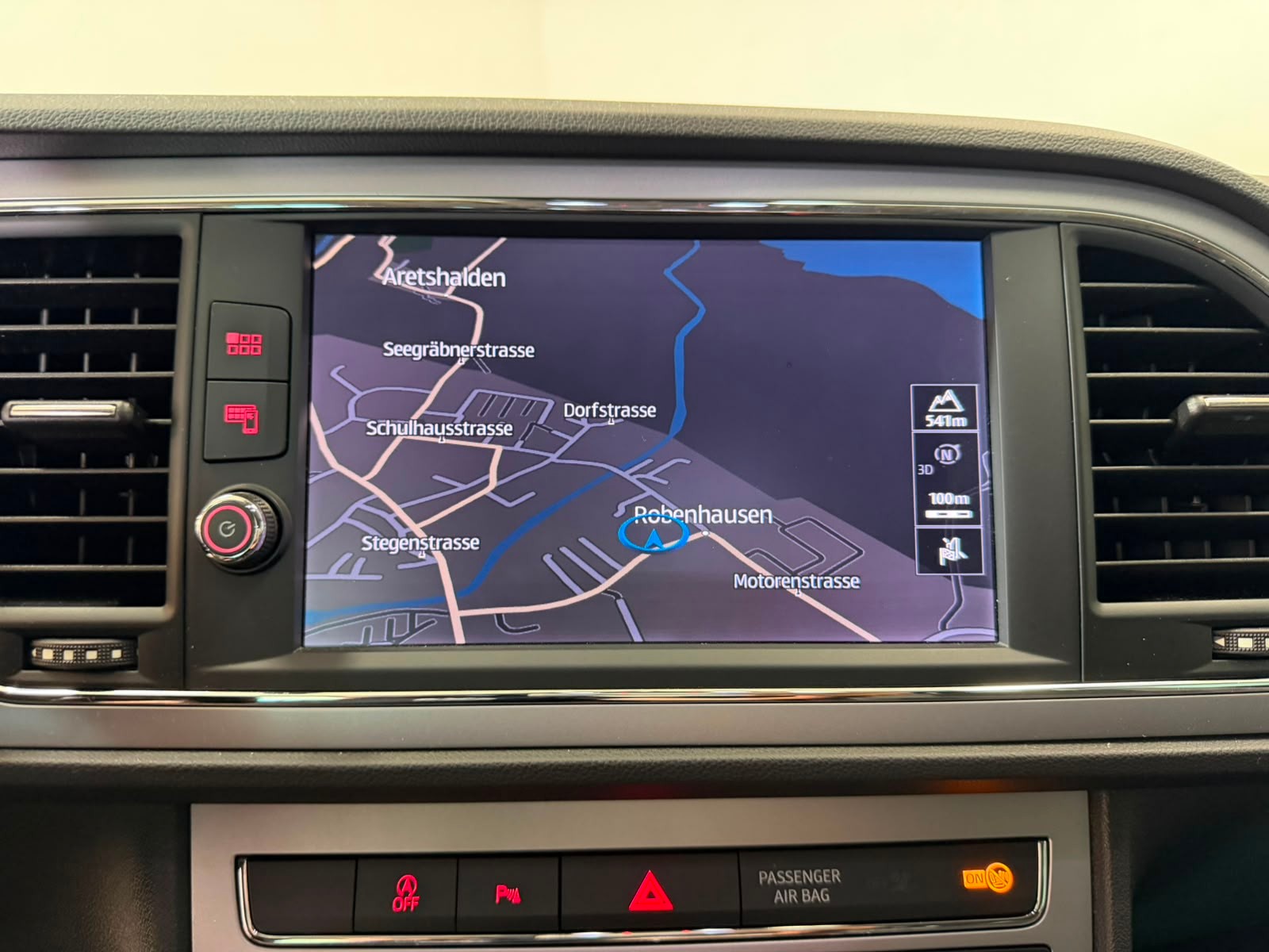 SEAT Leon ST 2.0 TDI CR X-Perience 4Drive DSG-image-11